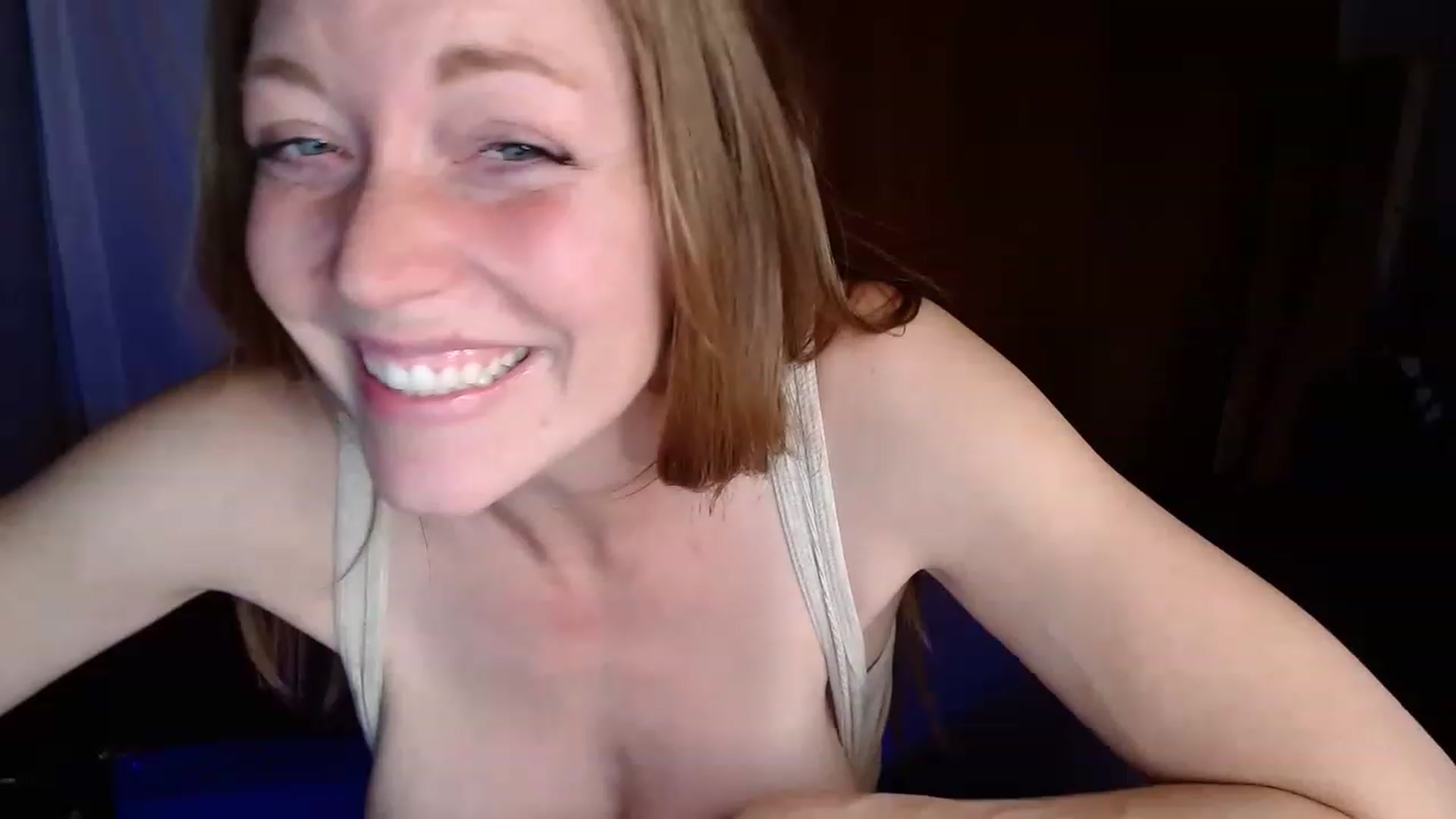 Gallery image thumbnail from KennaKind's myfreecams stream on, 12/04/2022, 03:45 image 9 of 20