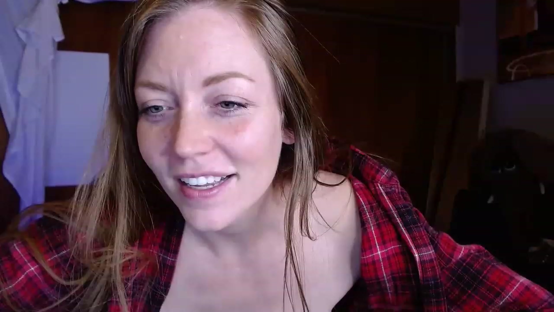 Gallery image thumbnail from KennaKind's myfreecams stream on, 12/10/2022, 04:41 image 9 of 20