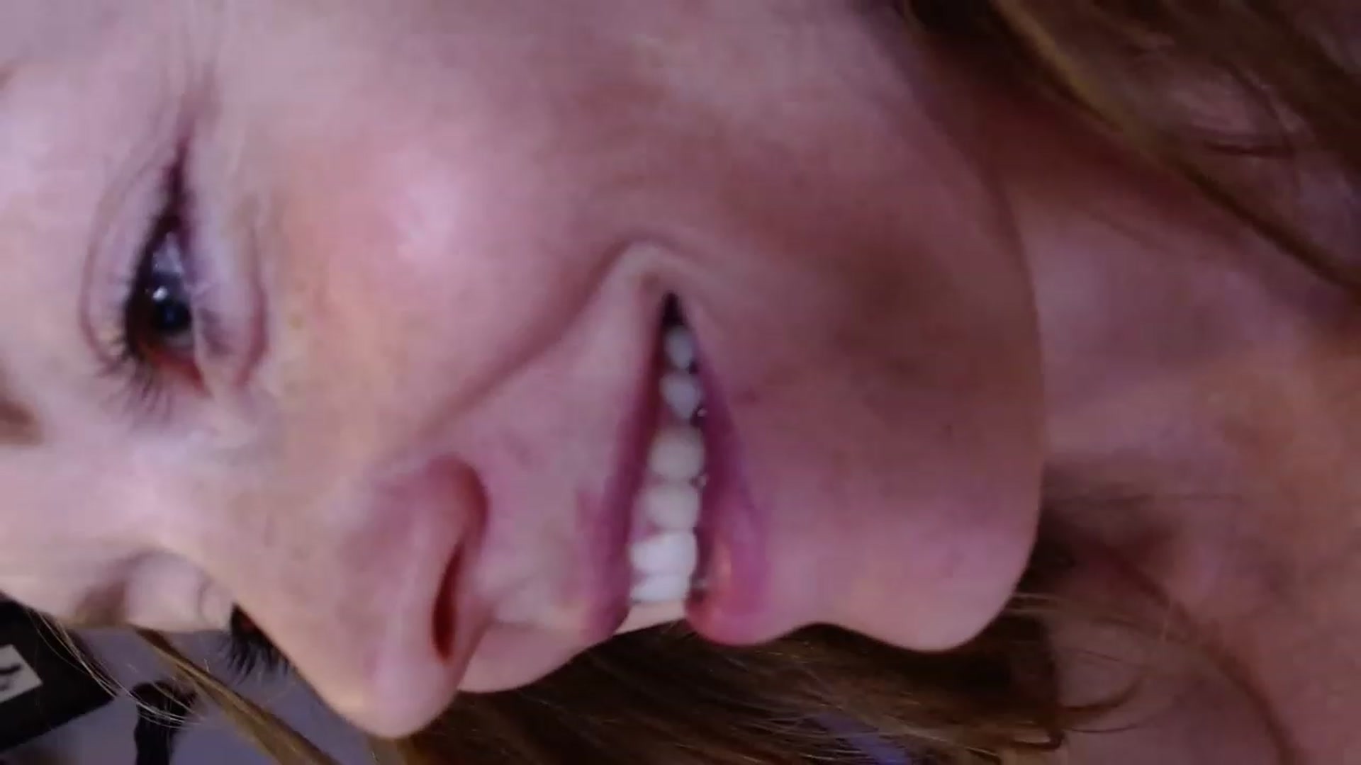 Gallery image thumbnail from KennaKind's myfreecams stream on, 12/10/2022, 04:41 image 20 of 20