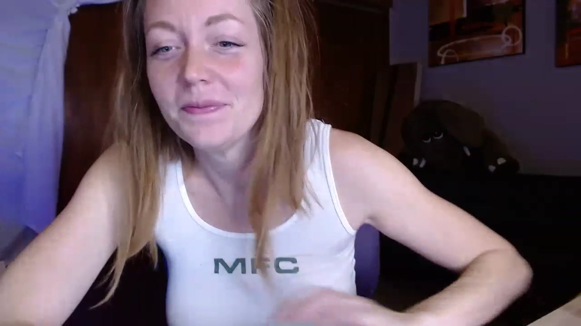 Gallery image thumbnail from KennaKind's myfreecams stream on, 12/15/2022, 04:33 image 4 of 20