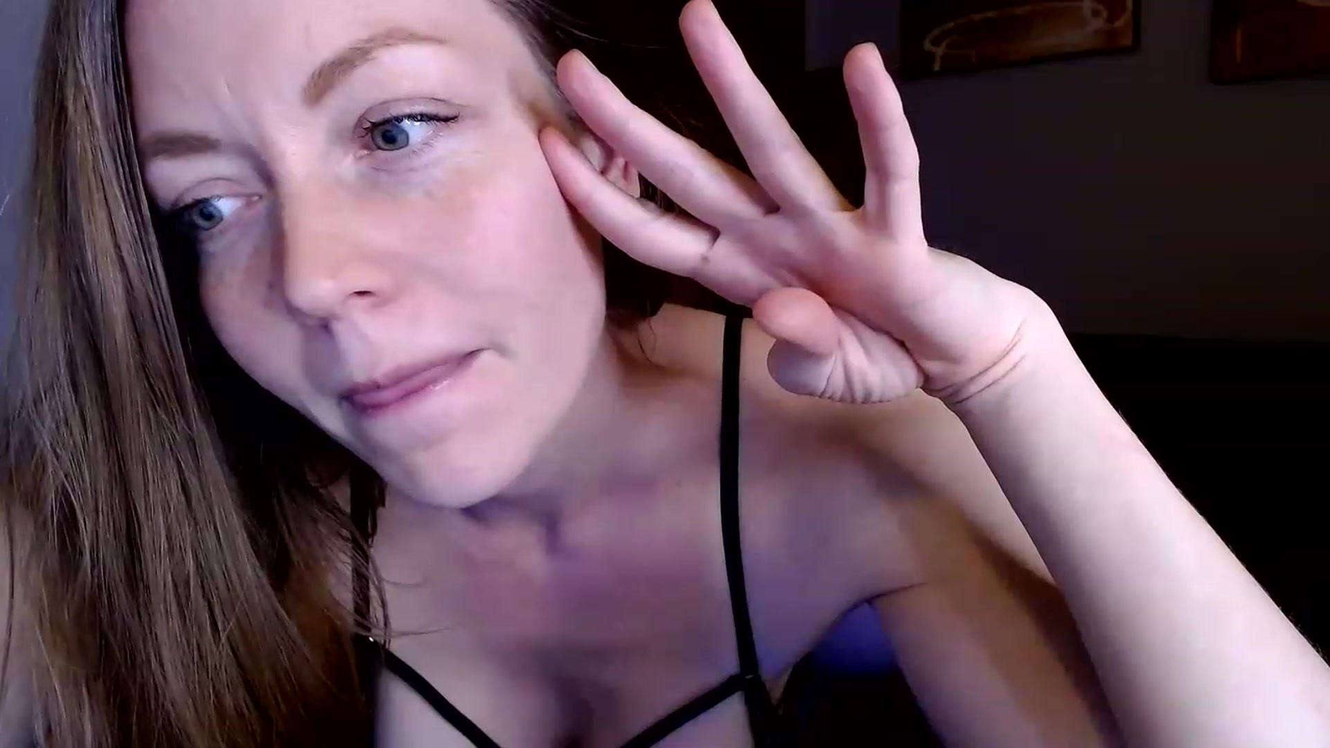 Gallery image thumbnail from KennaKind's myfreecams stream on, 01/07/2023, 04:09 image 12 of 20