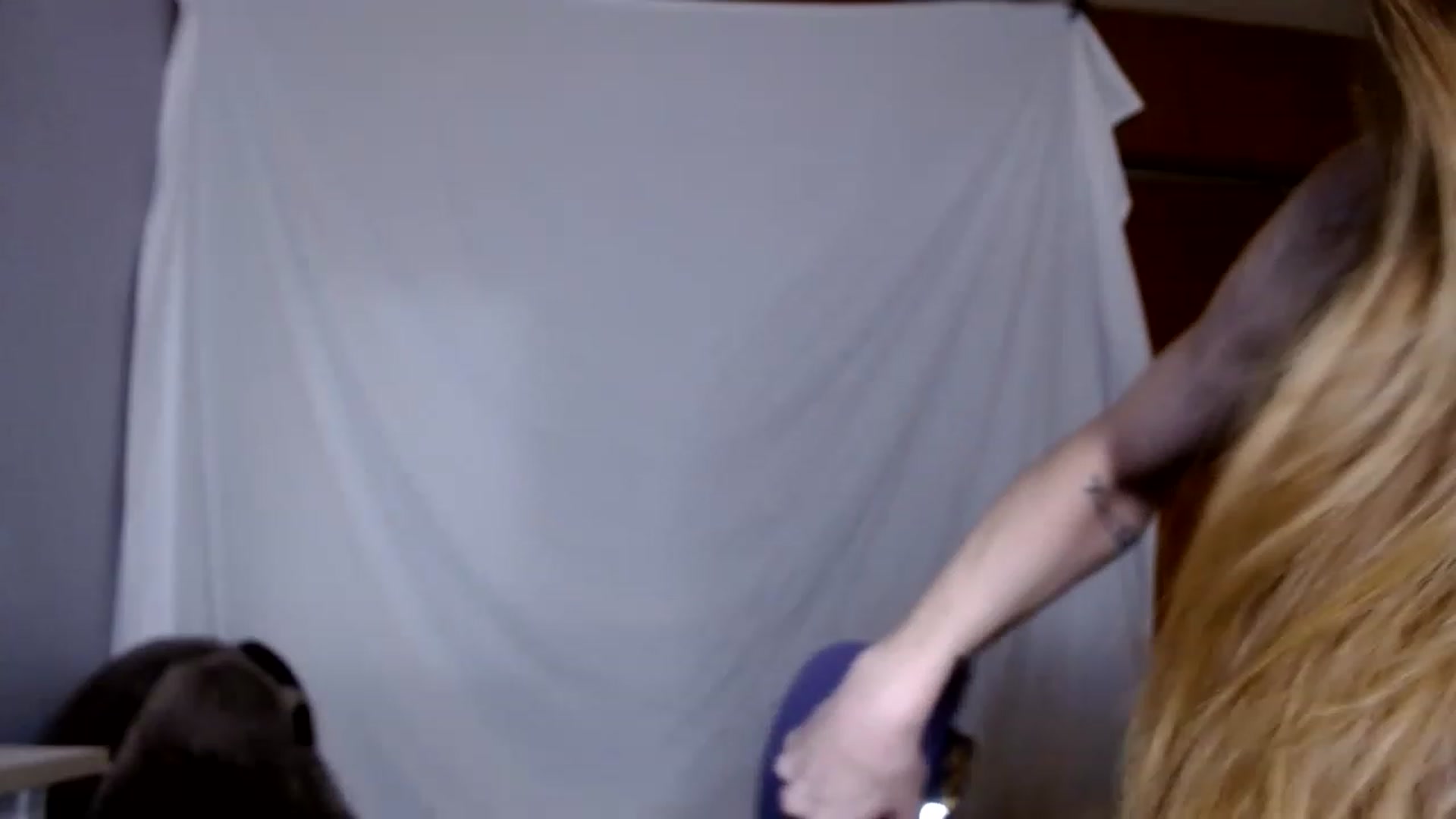 Gallery image thumbnail from KennaKind's myfreecams stream on, 01/19/2023, 04:07 image 13 of 20