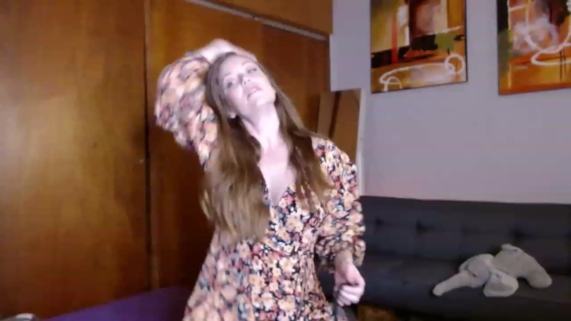 Gallery image thumbnail from KennaKind's myfreecams stream on, 02/03/2023, 03:34 image 8 of 20