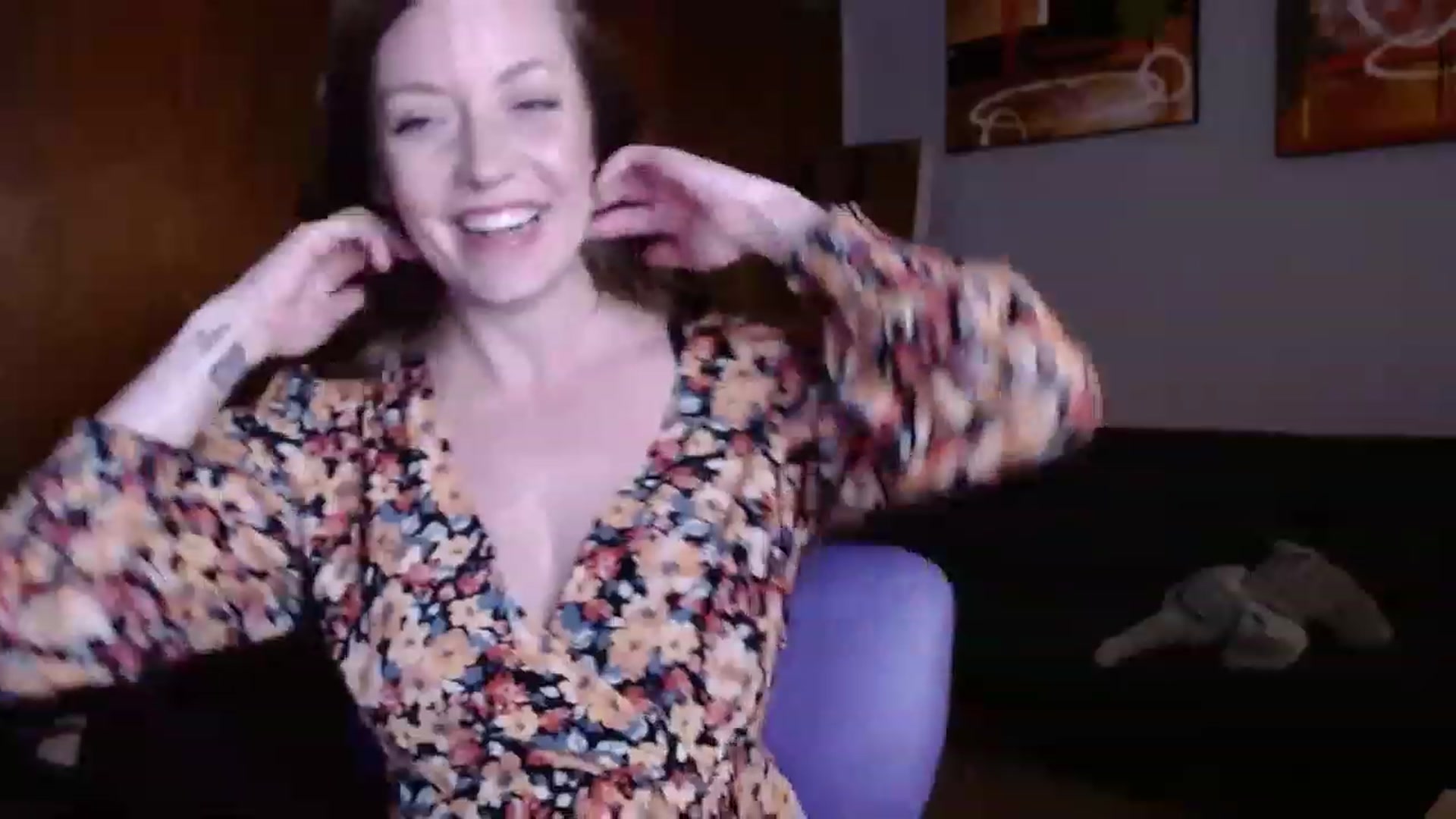 Gallery image thumbnail from KennaKind's myfreecams stream on, 02/03/2023, 03:34 image 15 of 20