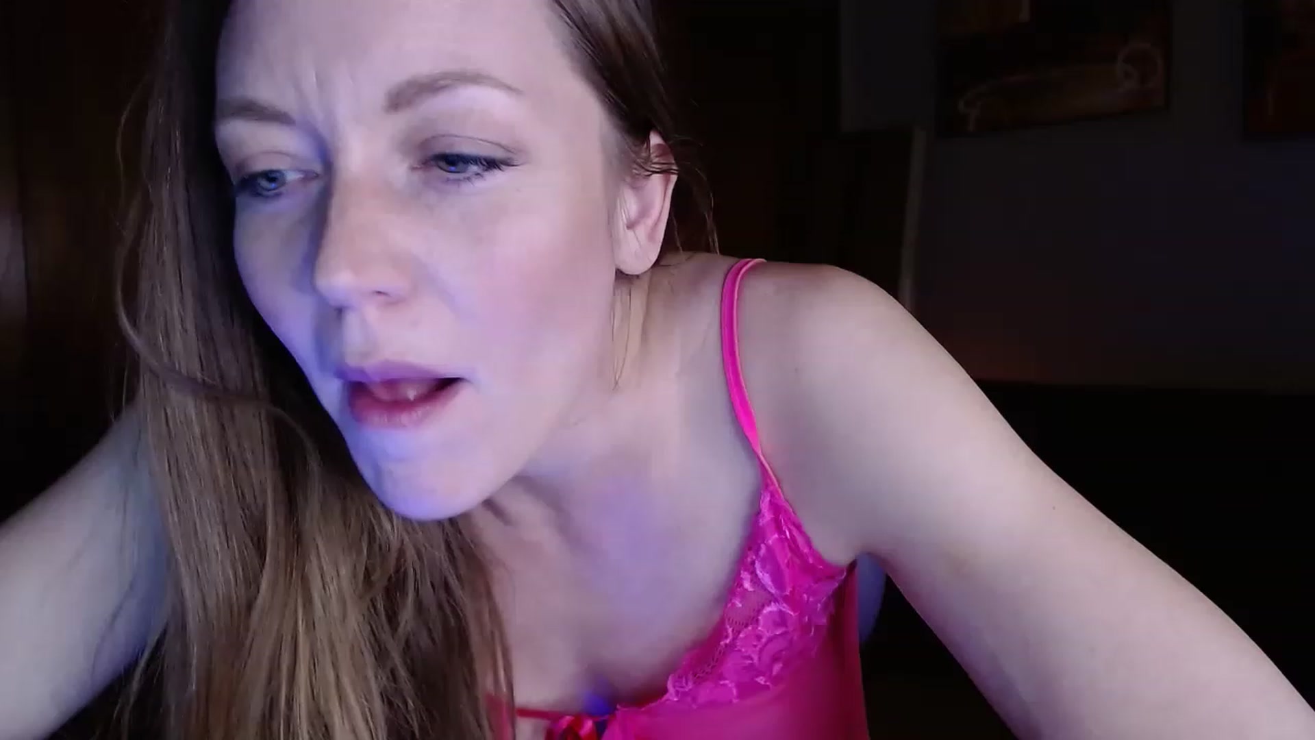 Gallery image thumbnail from KennaKind's myfreecams stream on, 02/16/2023, 03:50 image 14 of 20