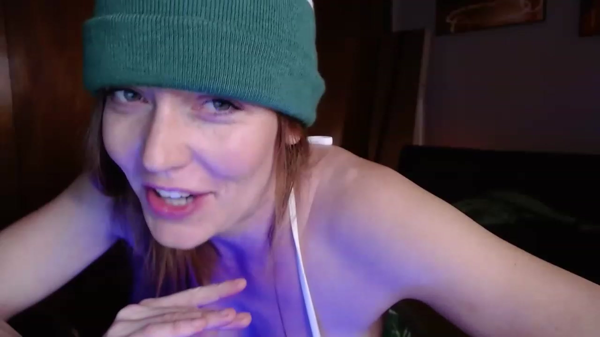 Gallery image thumbnail from KennaKind's myfreecams stream on, 02/18/2023, 04:41 image 3 of 20