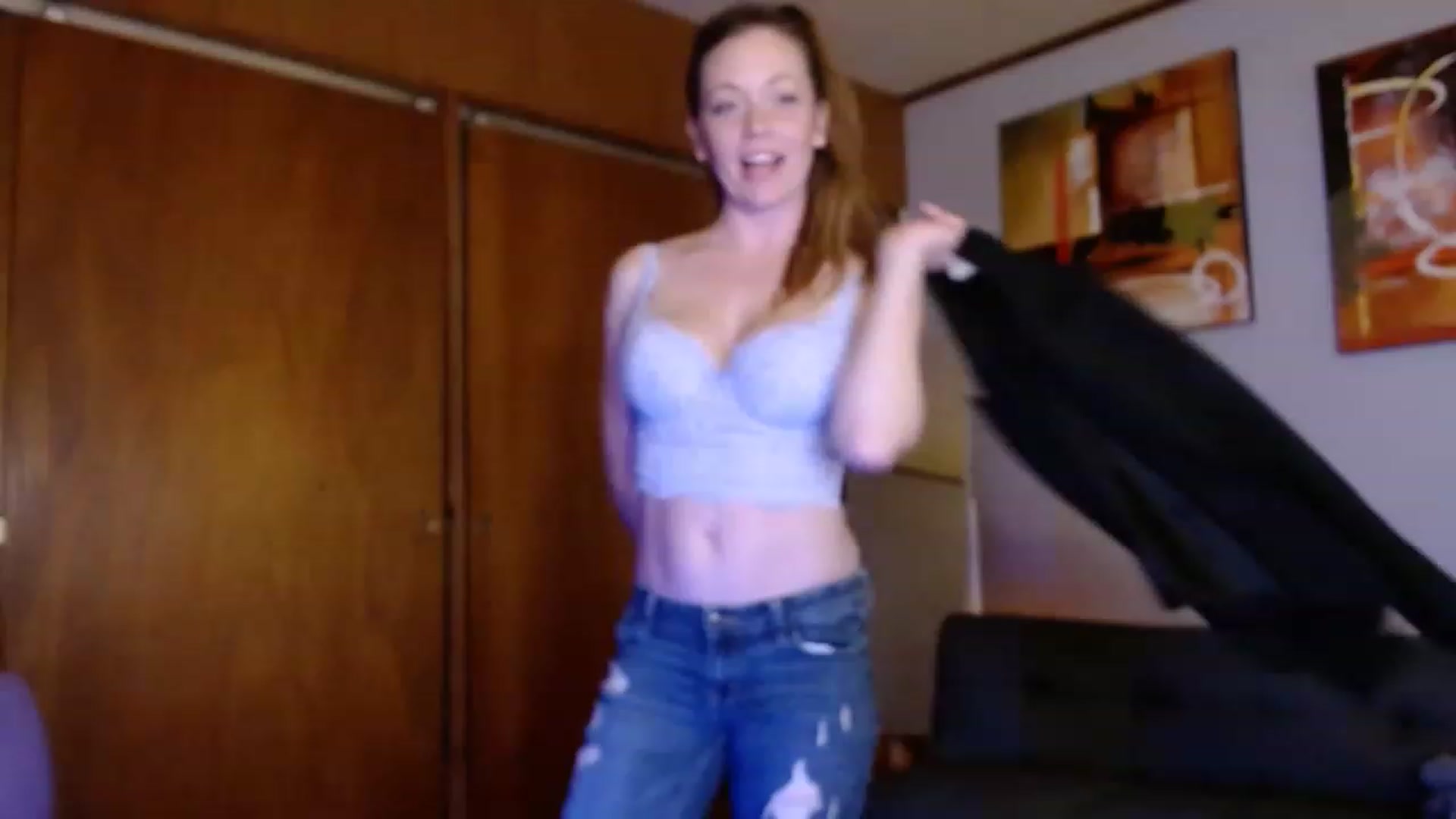 Gallery image thumbnail from KennaKind's myfreecams stream on, 03/02/2023, 04:40 image 10 of 20
