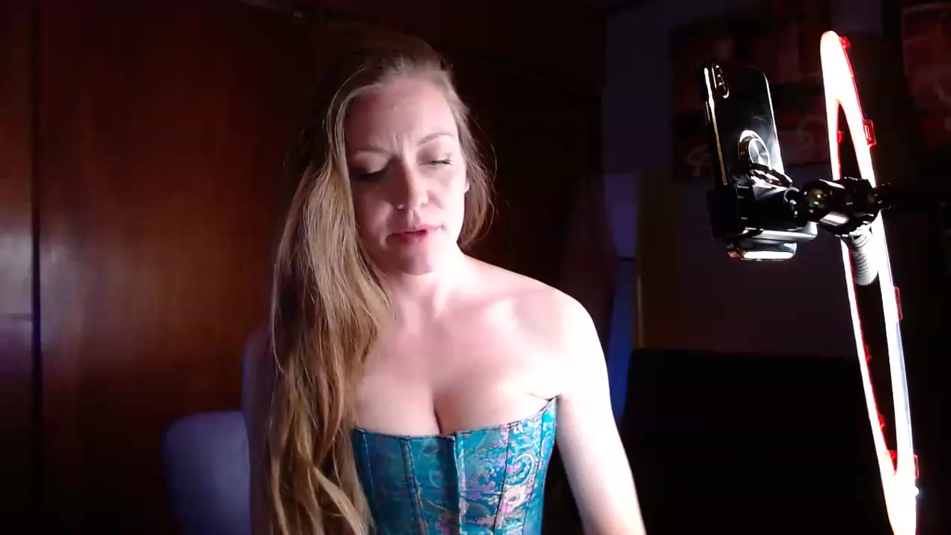 Gallery image thumbnail from KennaKind's myfreecams stream on, 04/22/2023, 03:56 image 14 of 20
