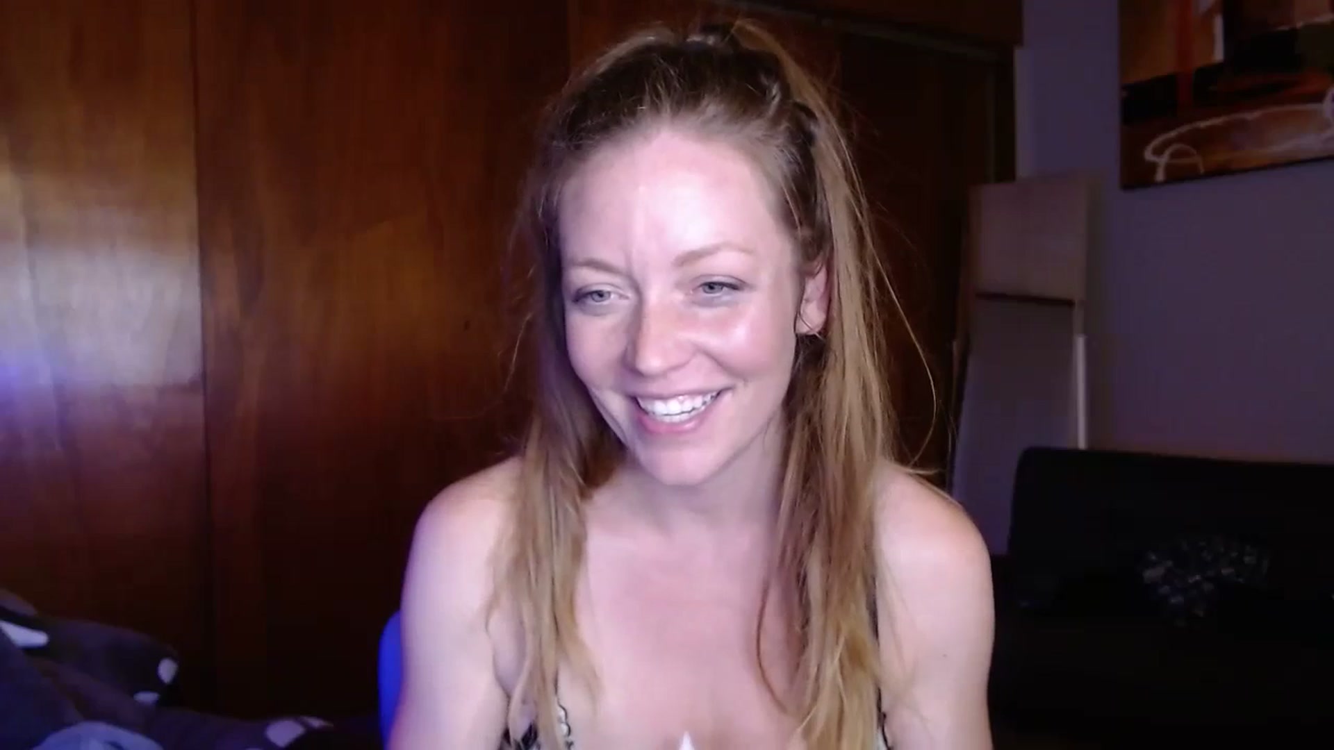 Gallery image thumbnail from KennaKind's myfreecams stream on, 09/23/2023, 02:05 image 20 of 20