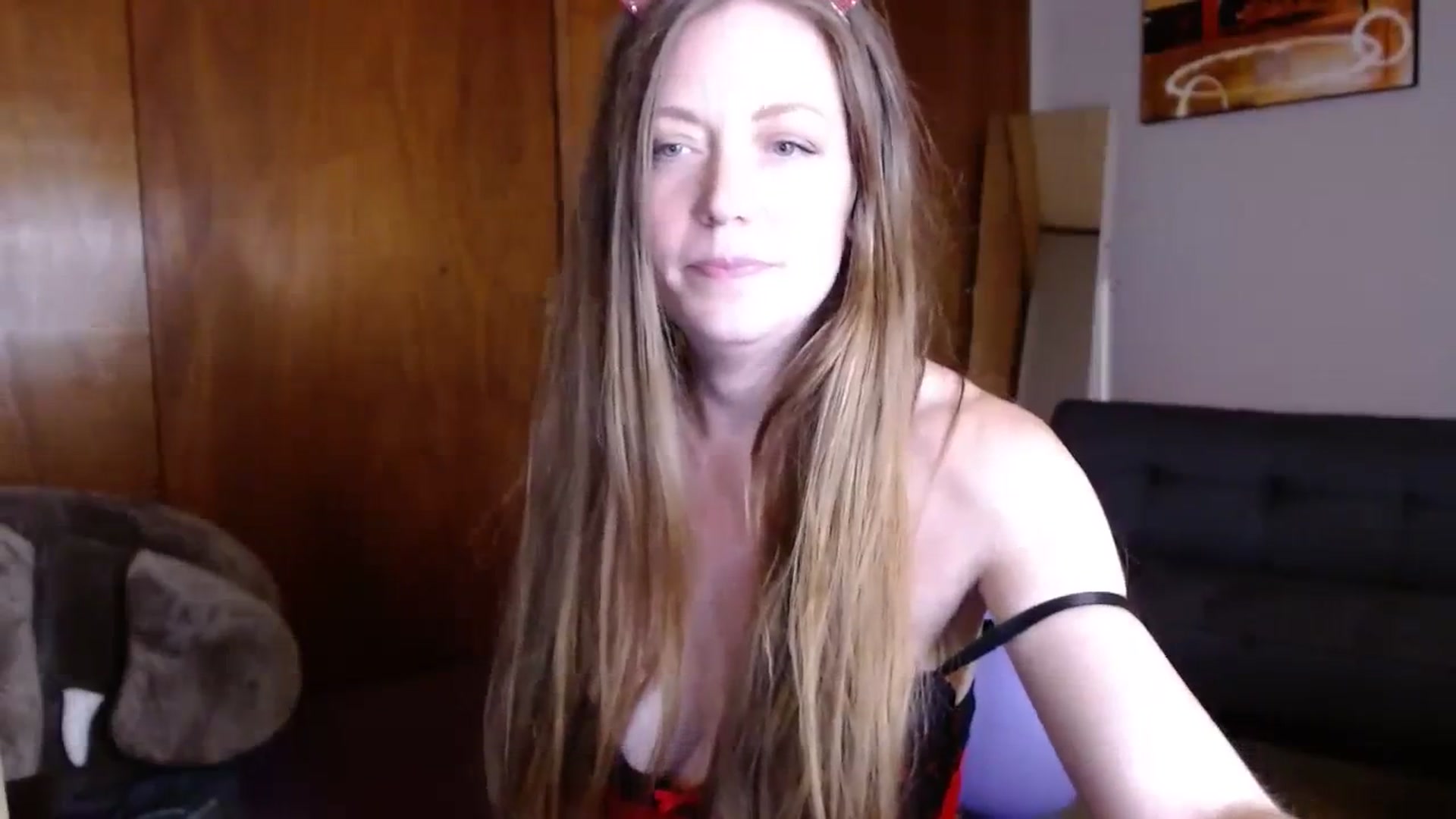 Gallery image thumbnail from KennaKind's myfreecams stream on, 10/14/2023, 02:13 image 8 of 20