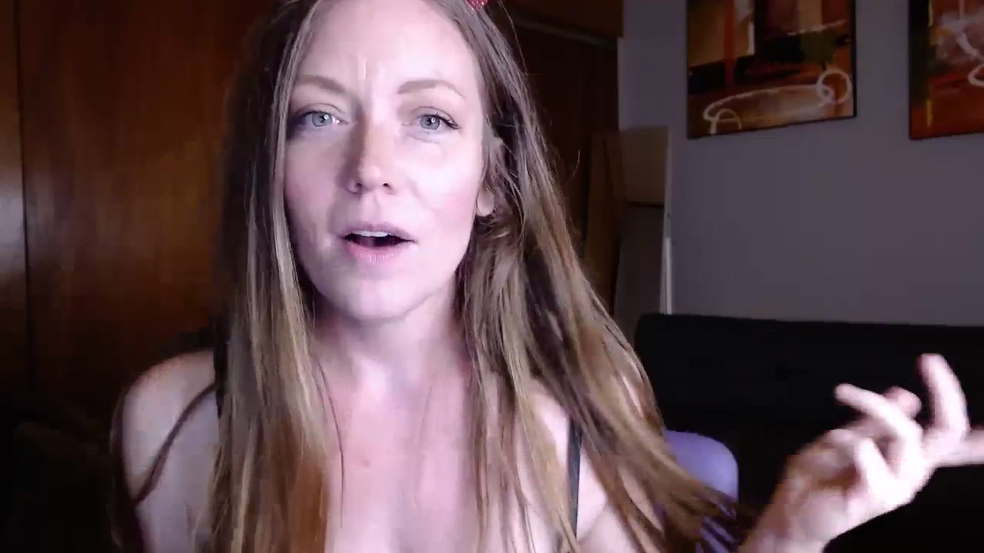 Gallery image thumbnail from KennaKind's myfreecams stream on, 10/14/2023, 02:13 image 2 of 20