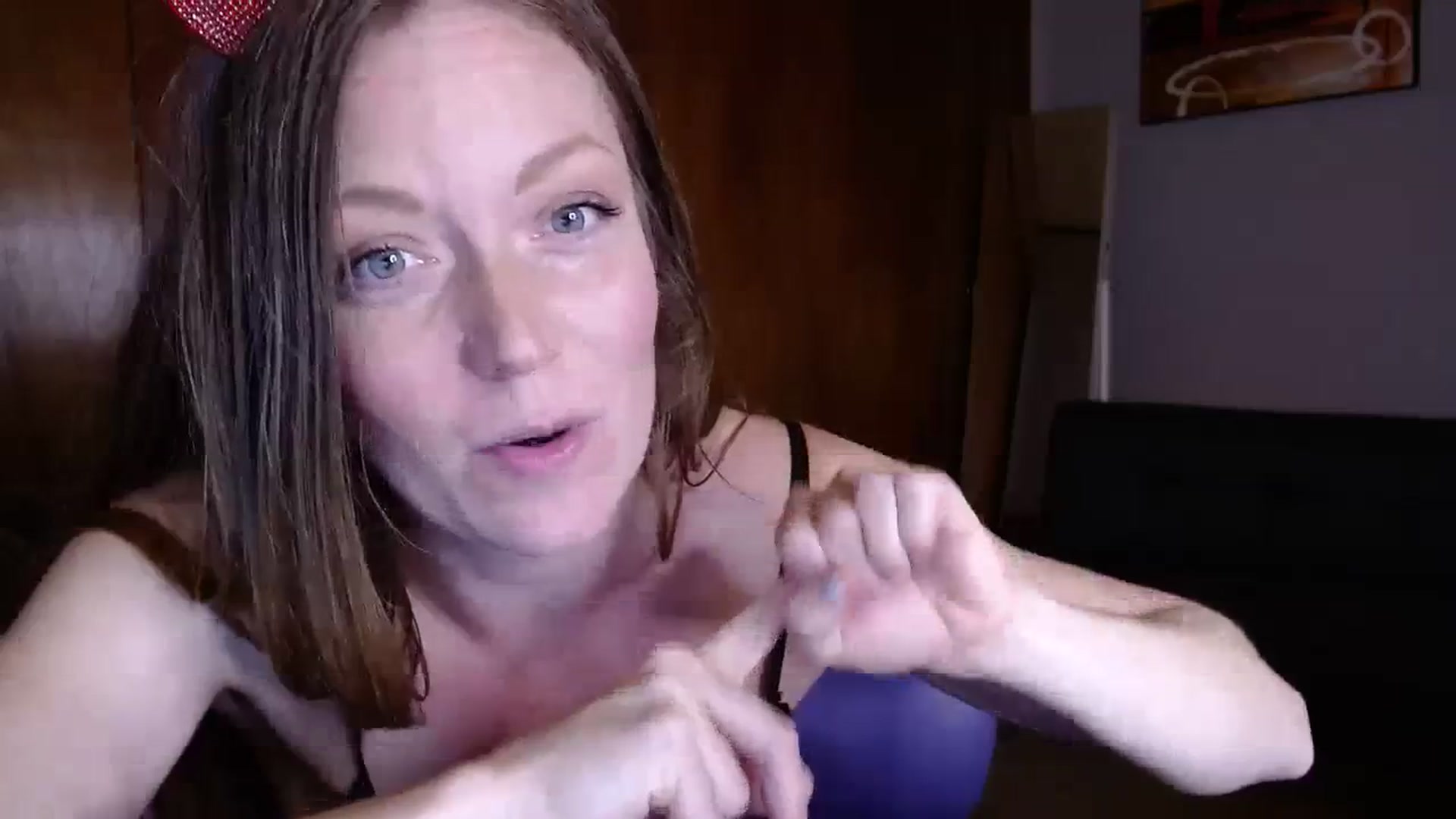 Gallery image thumbnail from KennaKind's myfreecams stream on, 10/14/2023, 02:13 image 6 of 20