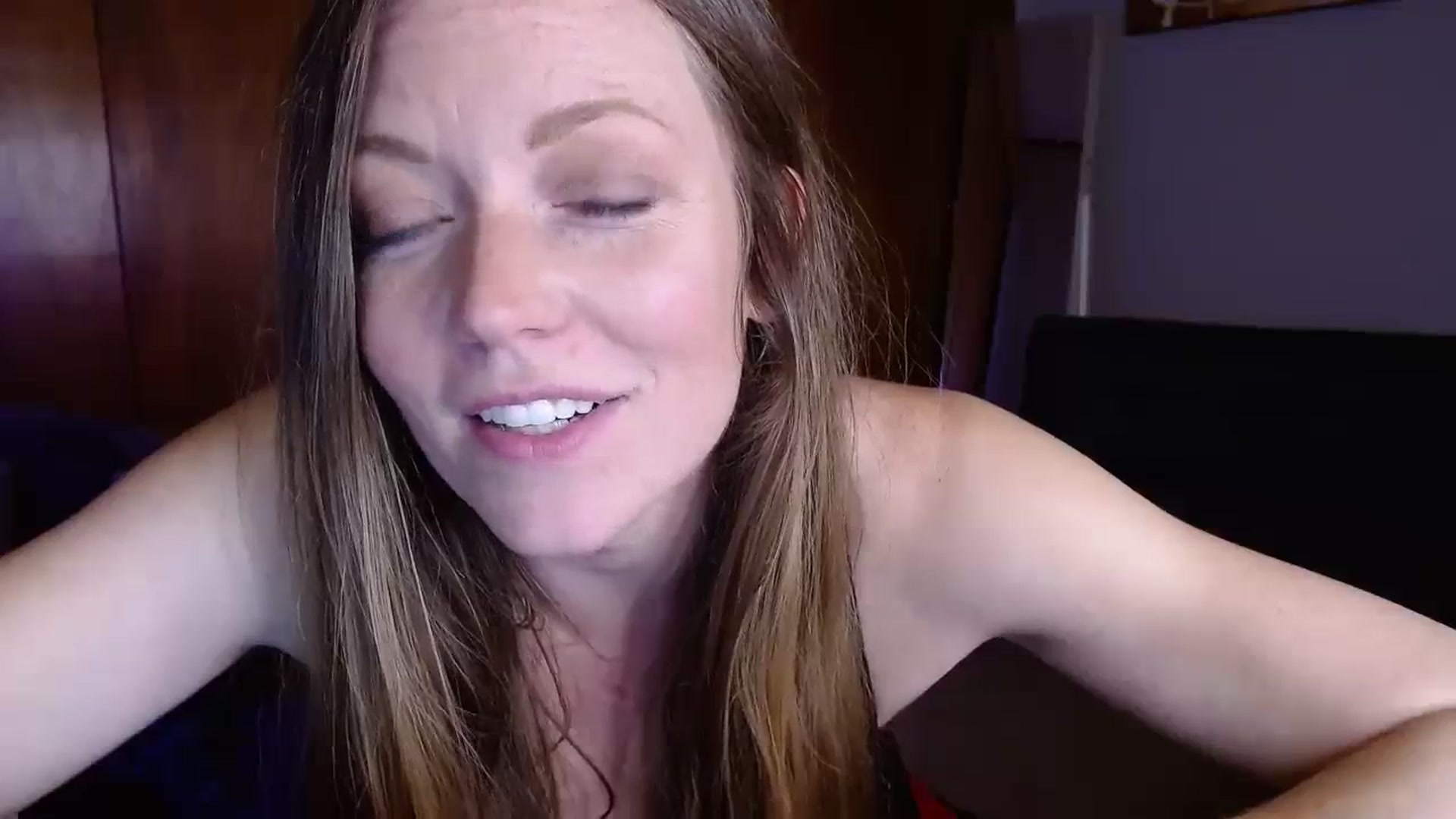 Gallery image thumbnail from KennaKind's myfreecams stream on, 10/14/2023, 02:13 image 19 of 20