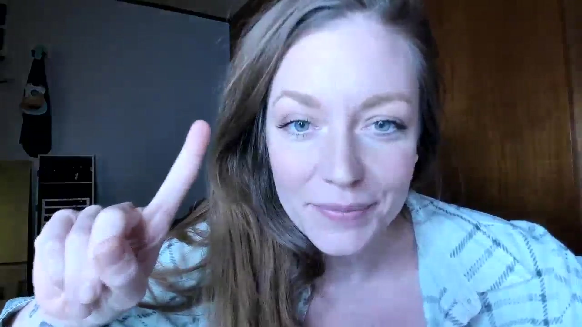 Gallery image thumbnail from KennaKind's myfreecams stream on, 11/18/2023, 03:00 image 6 of 20