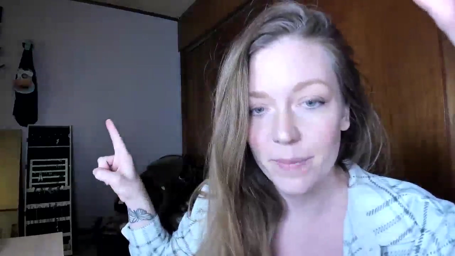 Gallery image thumbnail from KennaKind's myfreecams stream on, 11/18/2023, 03:00 image 7 of 20