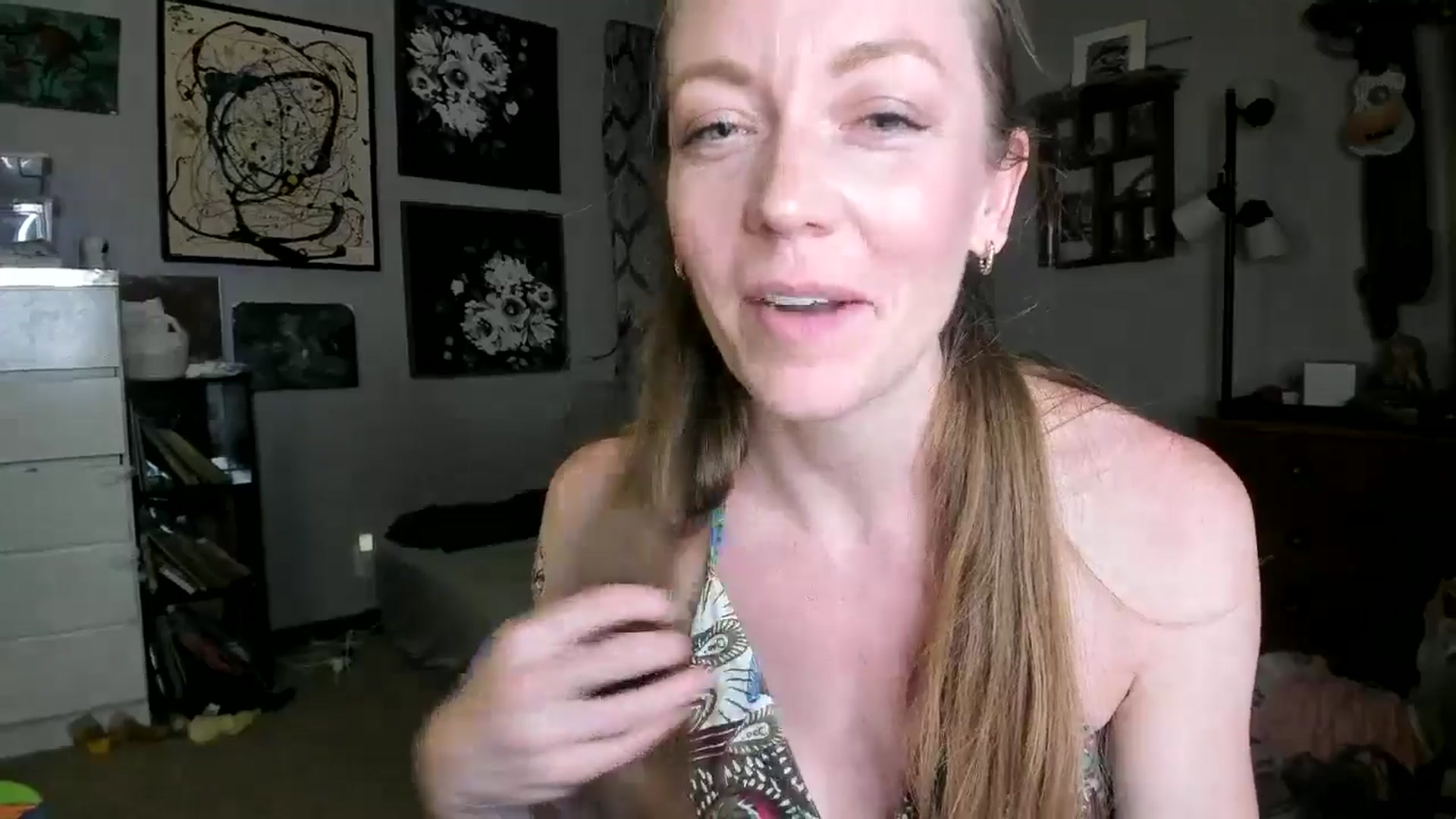 Gallery image thumbnail from KennaKind's myfreecams stream on, 05/19/2024, 03:02 image 4 of 20