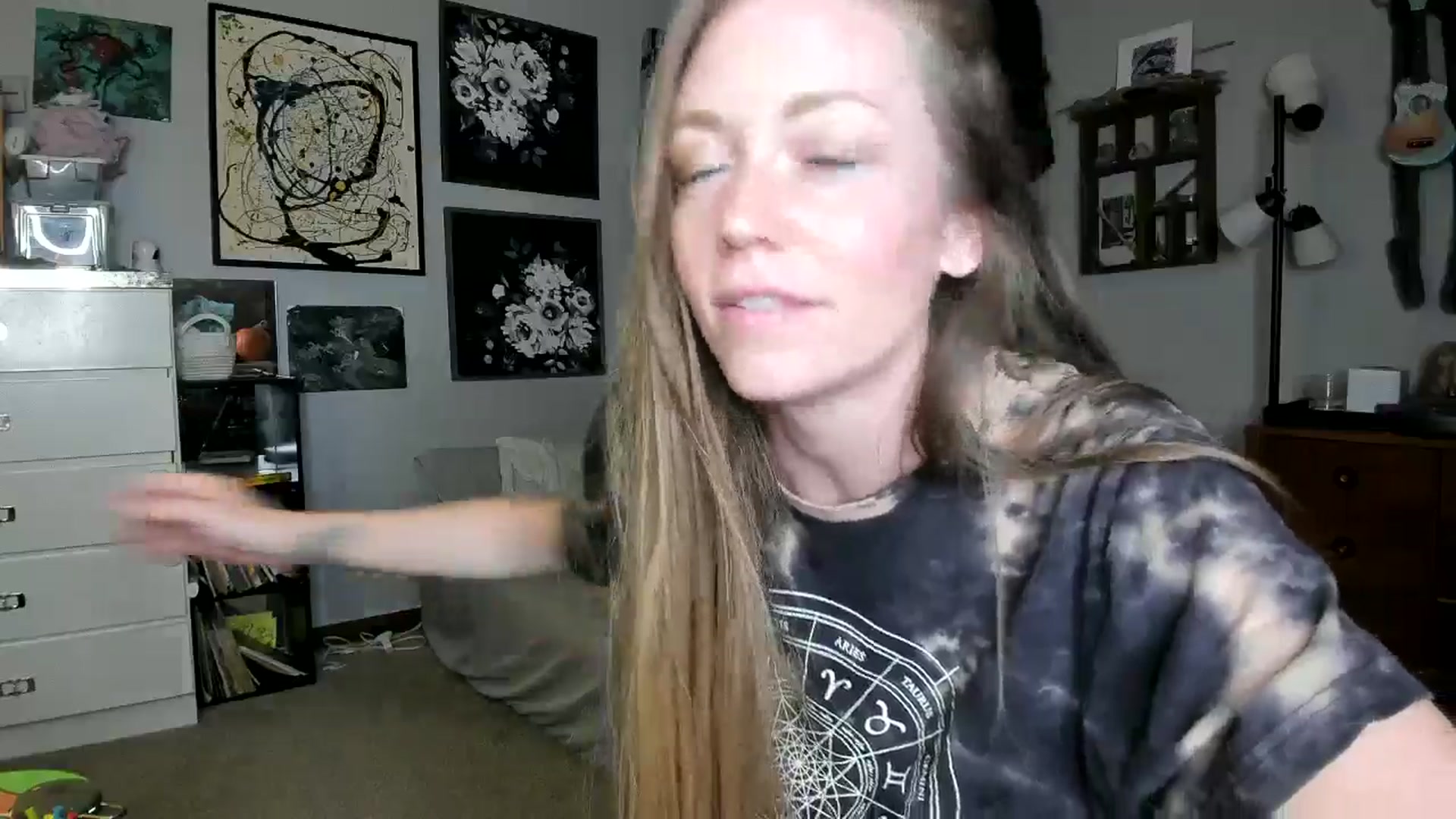 Gallery image thumbnail from KennaKind's myfreecams stream on, 07/22/2024, 03:55 image 3 of 20