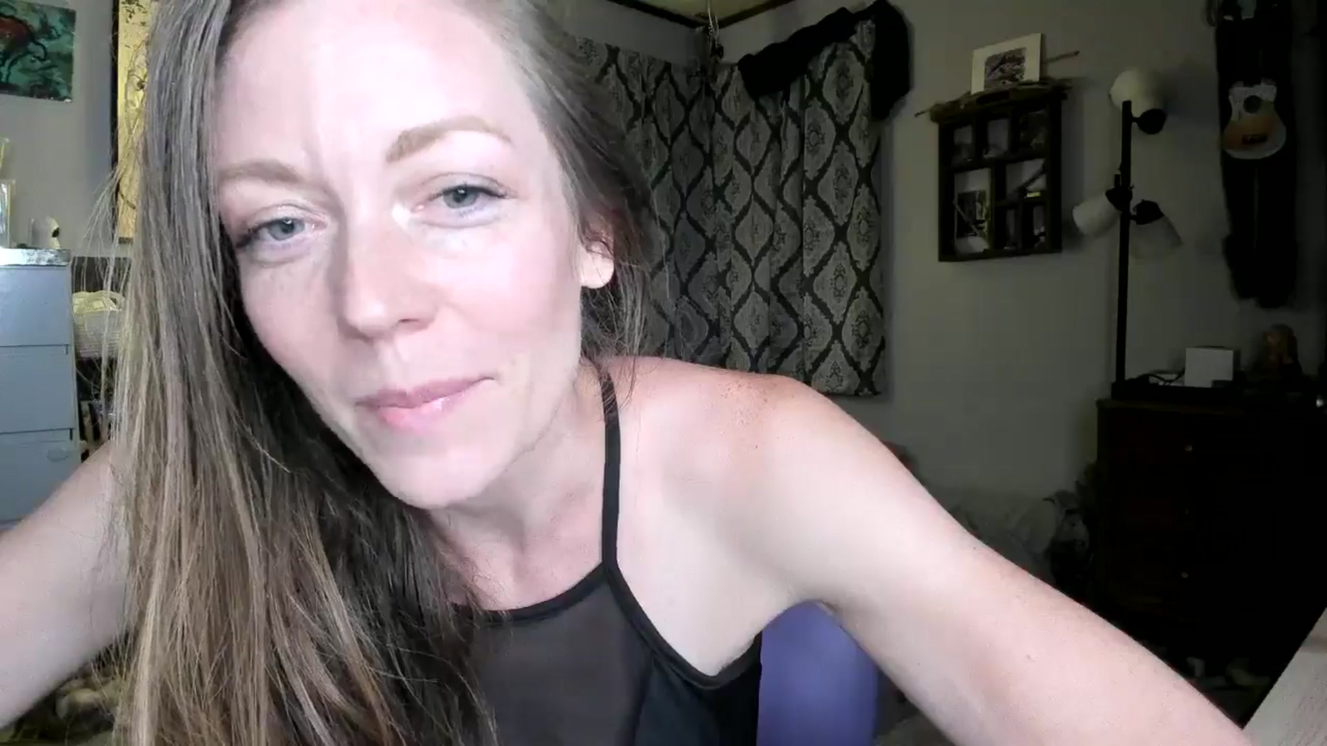 Gallery image thumbnail from KennaKind's myfreecams stream on, 08/05/2024, 03:18 image 2 of 20