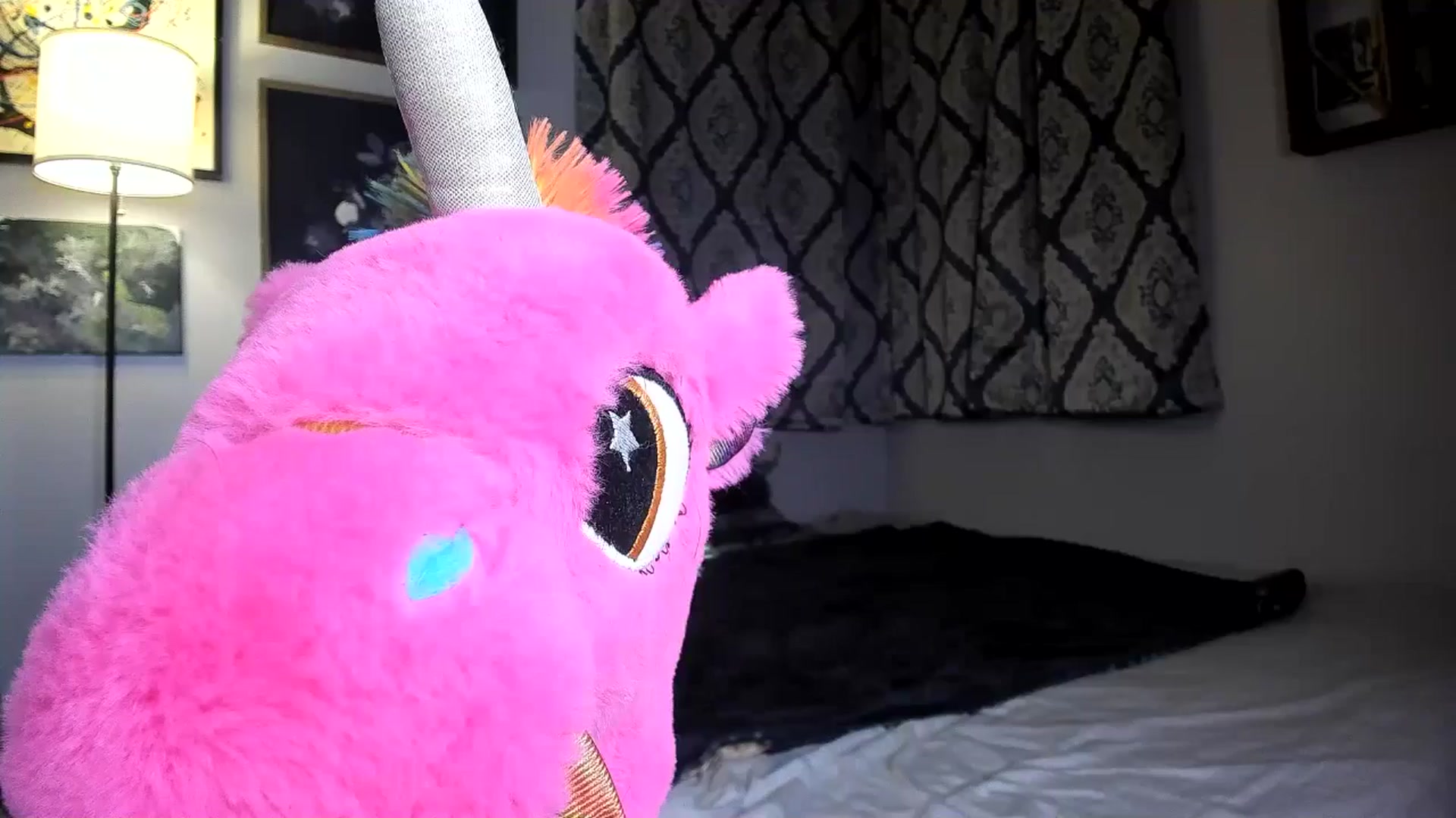 Gallery image thumbnail from KennaKind's myfreecams stream on, 09/09/2024, 03:41 image 6 of 20