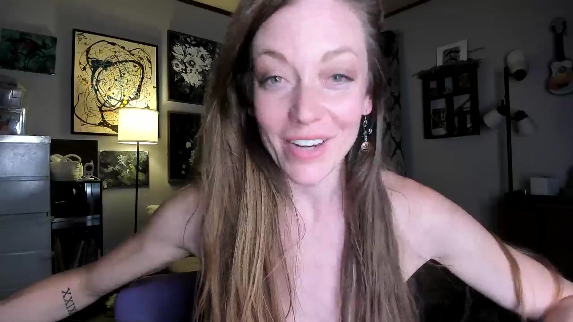 Gallery image thumbnail from KennaKind's myfreecams stream on, 10/04/2024, 03:07 image 19 of 20