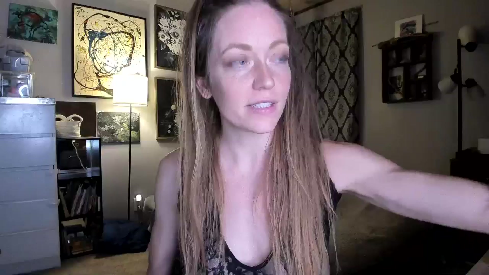 Gallery image thumbnail from KennaKind's myfreecams stream on, 10/07/2024, 03:13 image 12 of 20