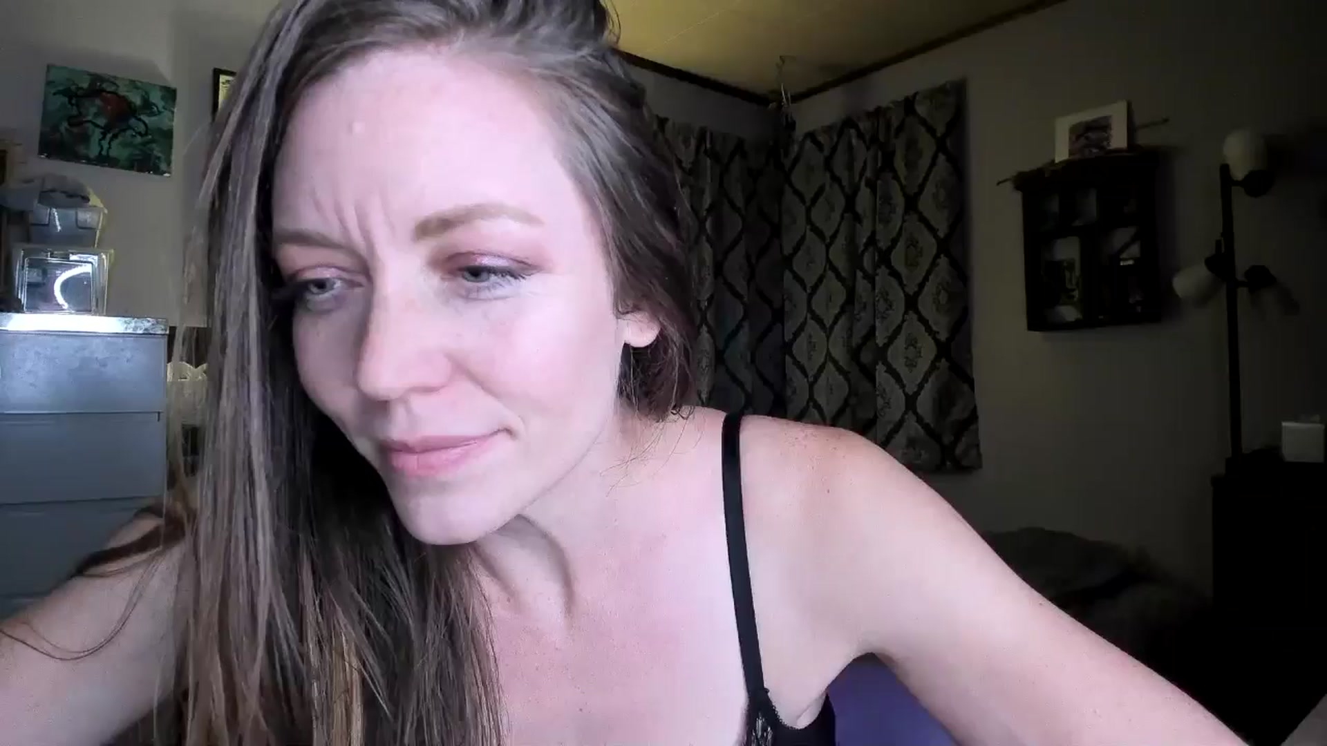 Gallery image thumbnail from KennaKind's myfreecams stream on, 10/19/2024, 02:36 image 9 of 20