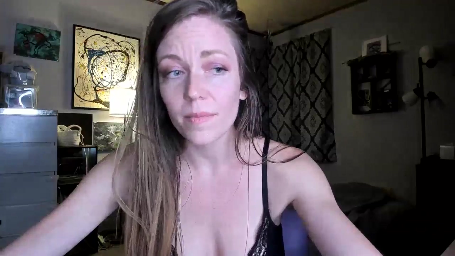 Gallery image thumbnail from KennaKind's myfreecams stream on, 10/19/2024, 02:36 image 12 of 20