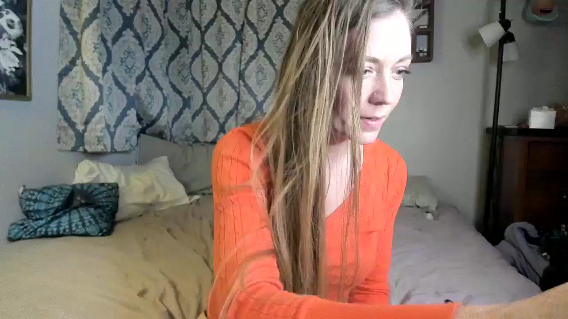 Gallery image thumbnail from KennaKind's myfreecams stream on, 10/25/2024, 03:35 image 7 of 20