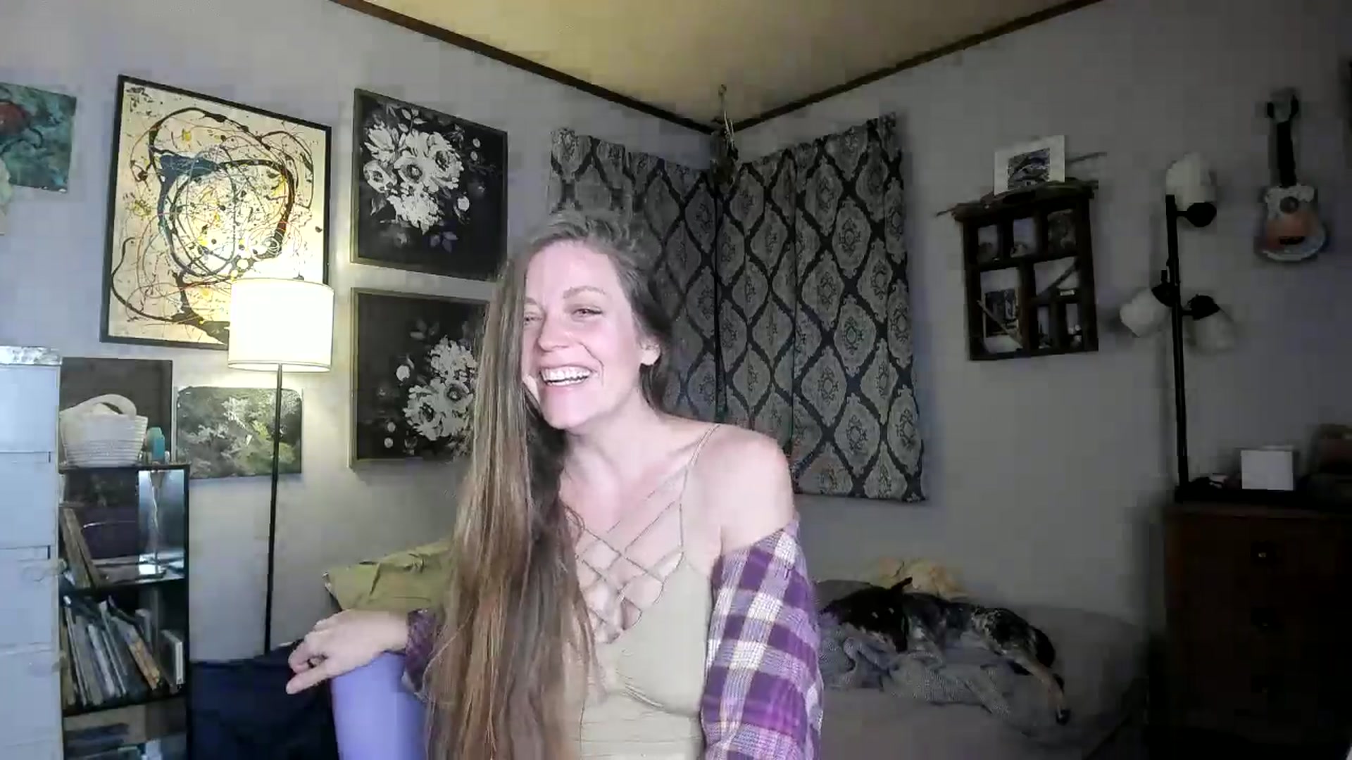 Gallery image thumbnail from KennaKind's myfreecams stream on, 11/11/2024, 04:20 image 8 of 20