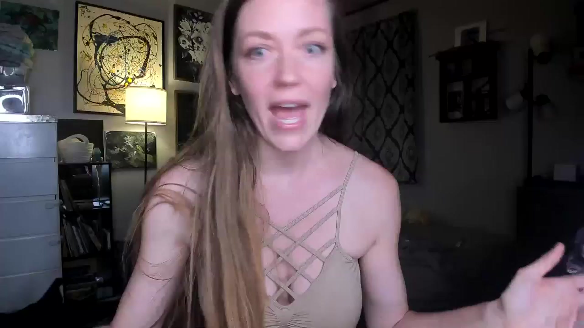 Gallery image thumbnail from KennaKind's myfreecams stream on, 11/11/2024, 04:20 image 1 of 20