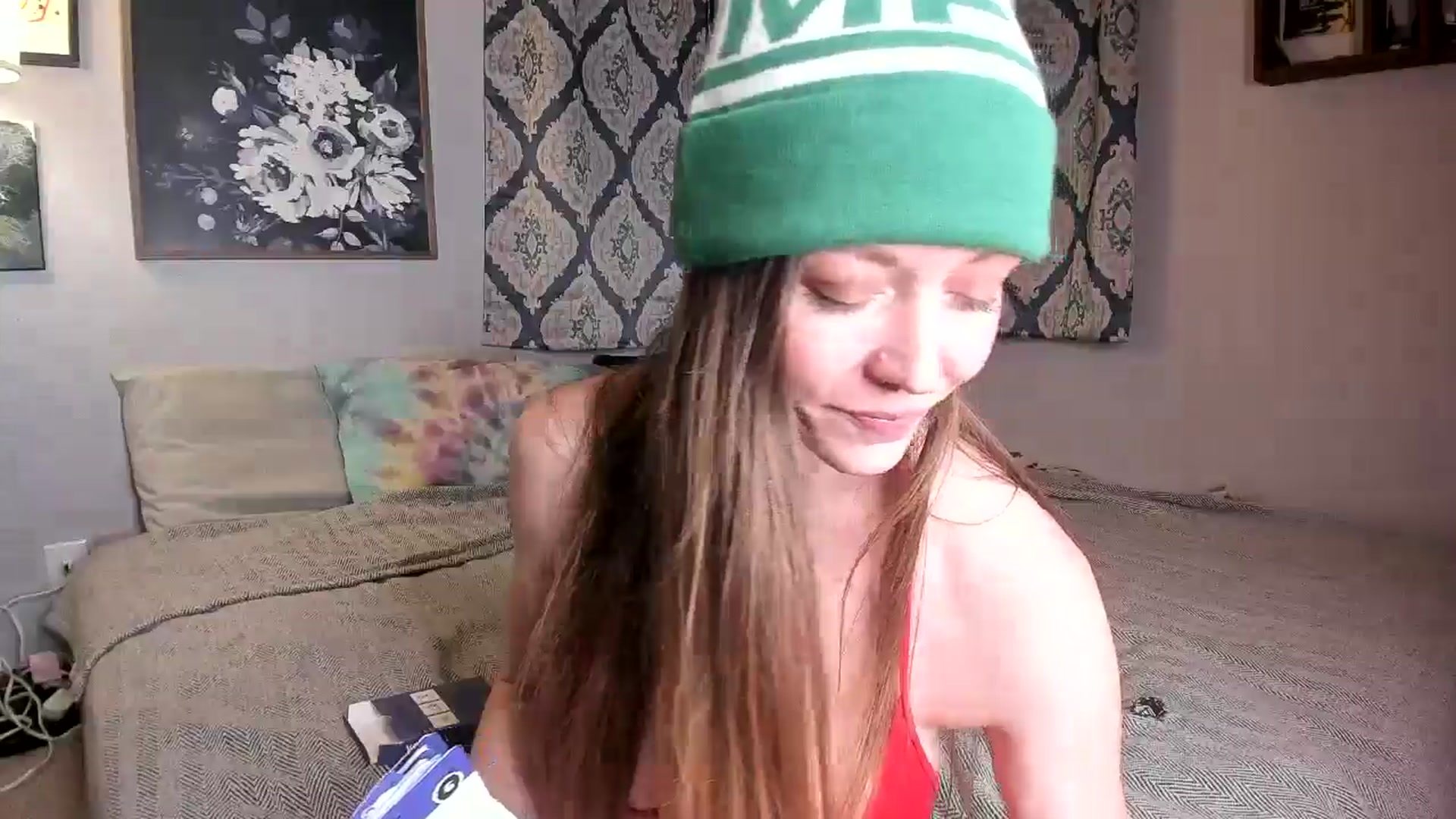 Gallery image thumbnail from KennaKind's myfreecams stream on, 12/02/2024, 04:38 image 18 of 20