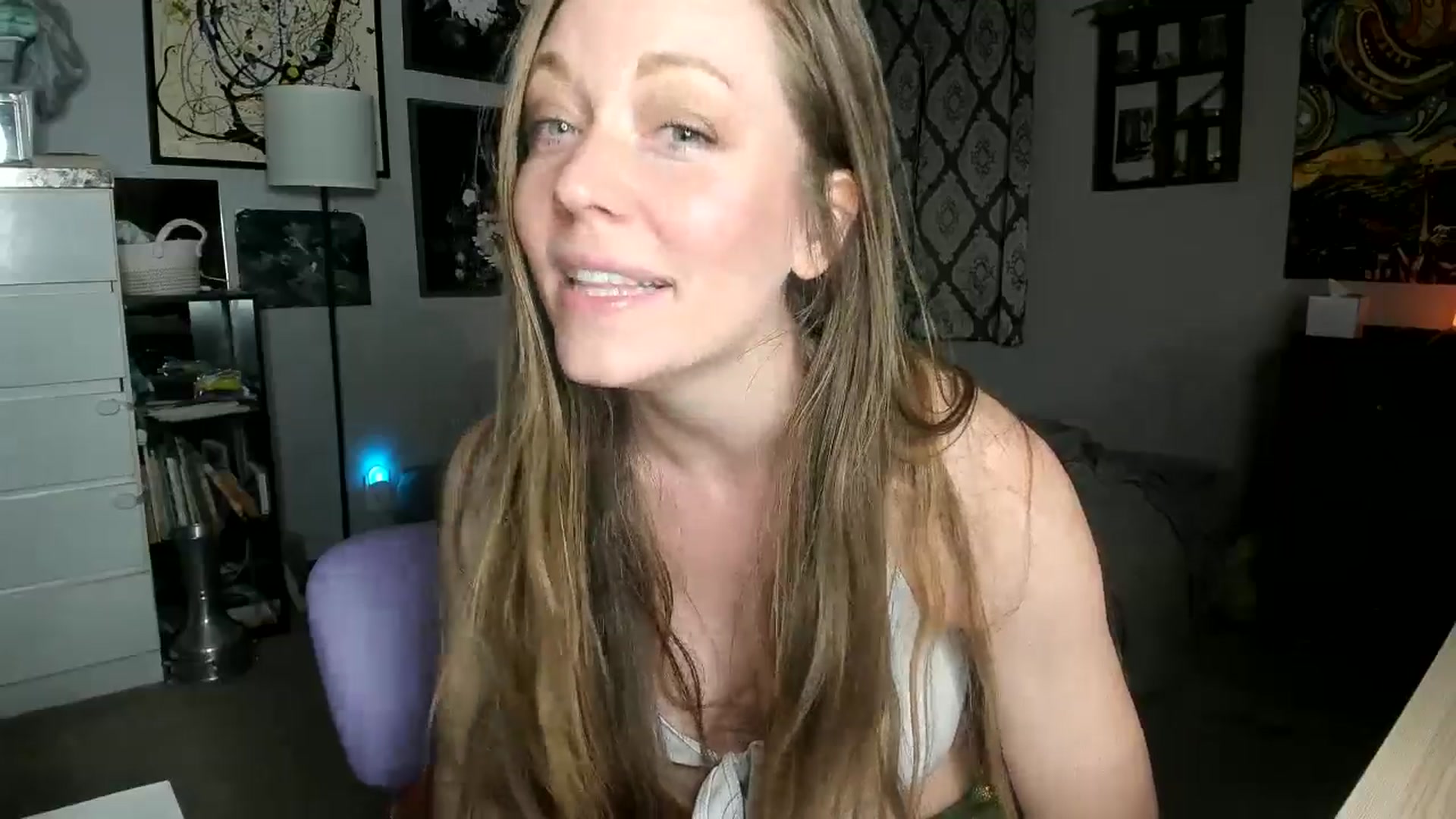 Gallery image thumbnail from KennaKind's myfreecams stream on, 12/23/2024, 04:30 image 6 of 20
