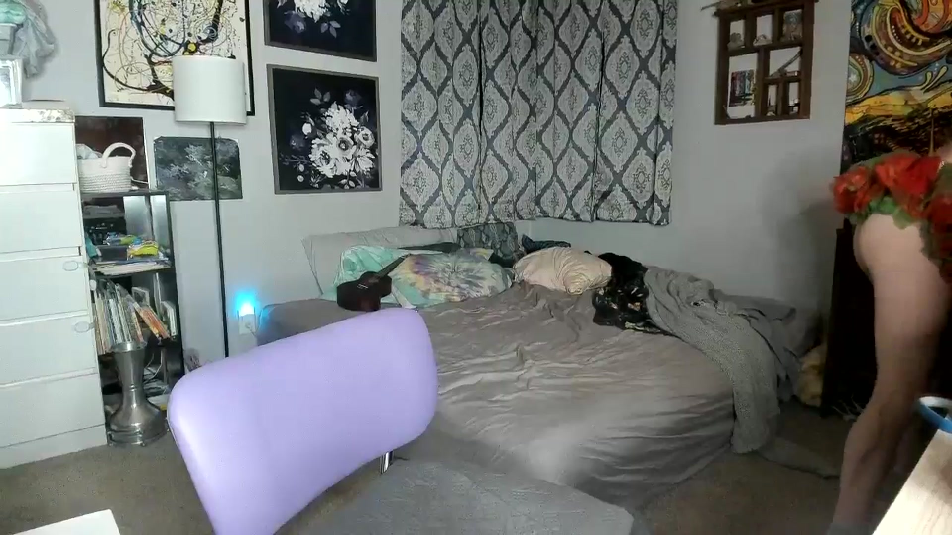 Gallery image thumbnail from KennaKind's myfreecams stream on, 12/23/2024, 04:30 image 15 of 20