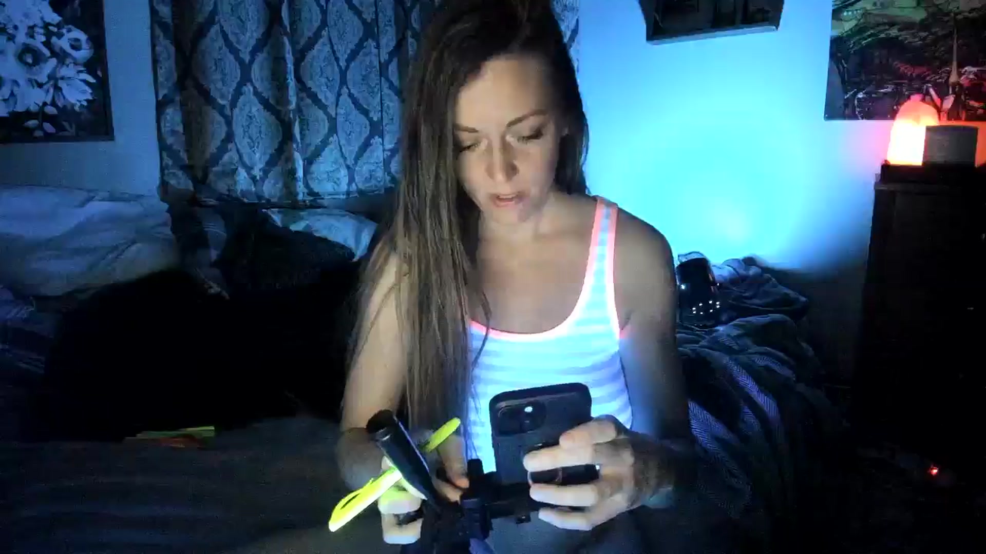 Gallery image thumbnail from KennaKind's myfreecams stream on, 01/13/2025, 02:46 image 18 of 20