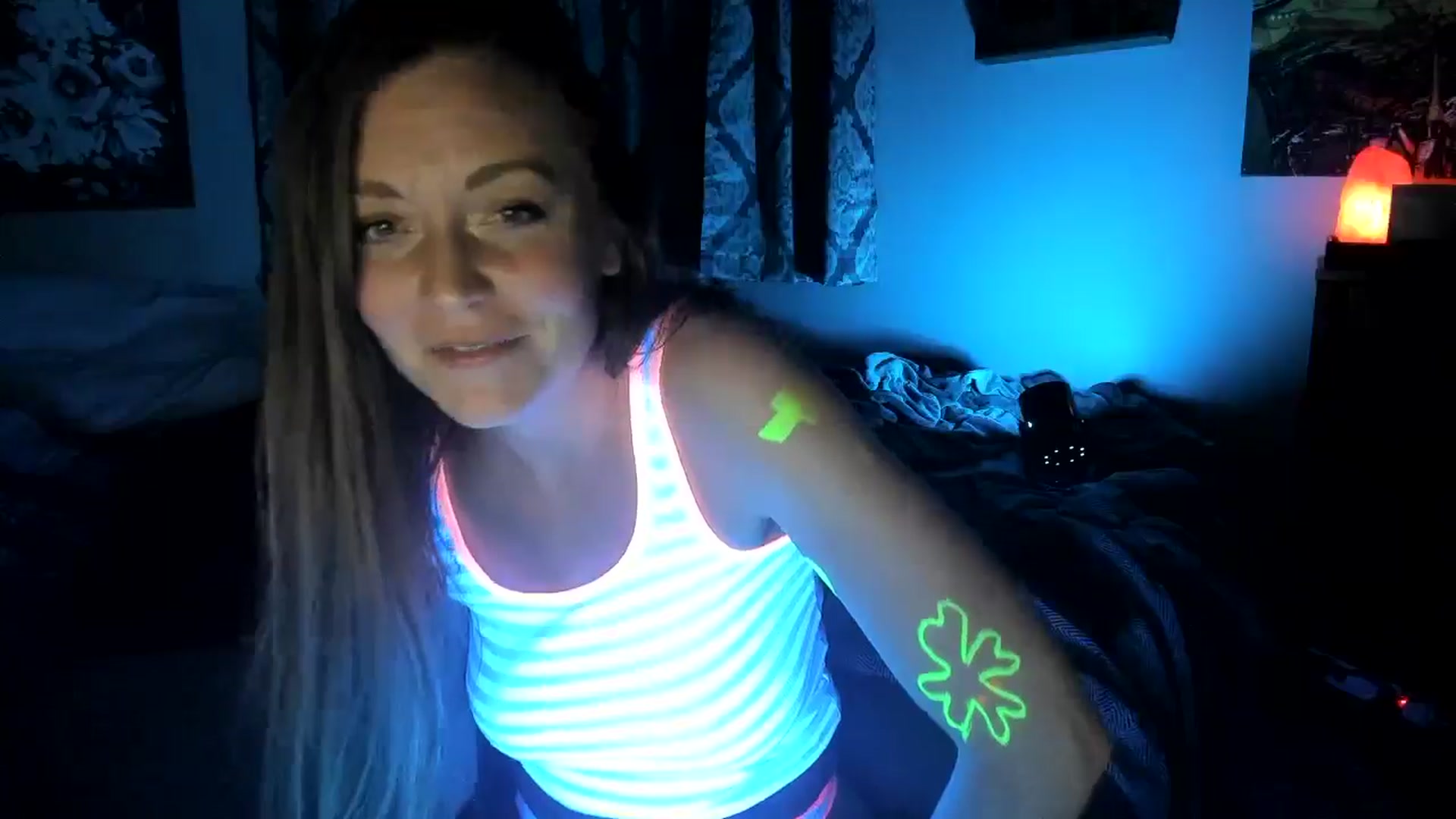 Gallery image thumbnail from KennaKind's myfreecams stream on, 01/13/2025, 03:31 image 5 of 20