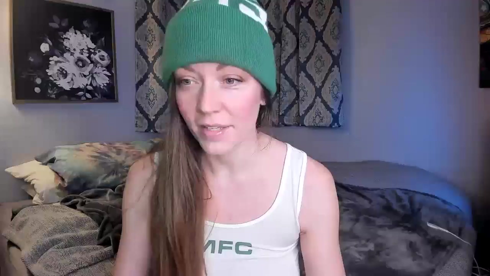 Gallery image thumbnail from KennaKind's myfreecams stream on, 02/22/2025, 03:28 image 14 of 20