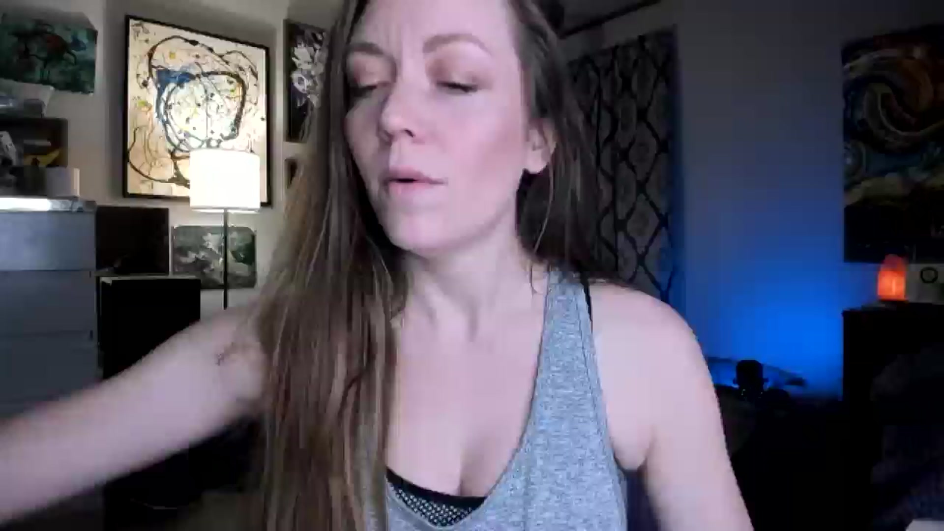 Gallery image thumbnail from KennaKind's myfreecams stream on, 03/01/2025, 02:40 image 6 of 20