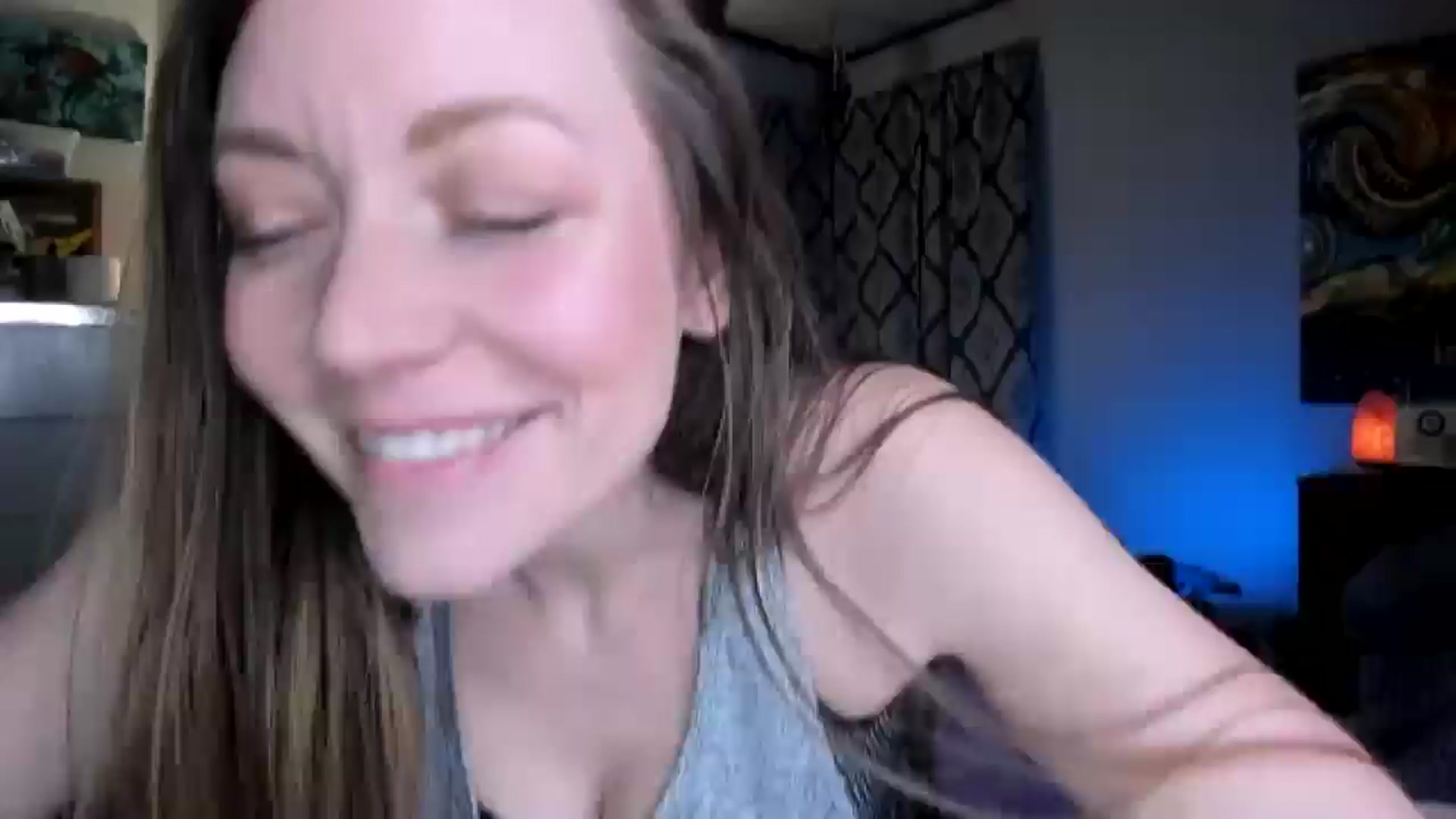Gallery image thumbnail from KennaKind's myfreecams stream on, 03/01/2025, 02:40 image 16 of 20
