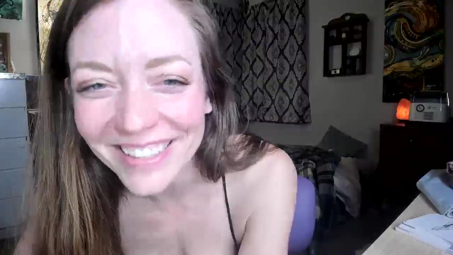 Gallery image thumbnail from KennaKind's myfreecams stream on, 03/16/2025, 03:27 image 19 of 20