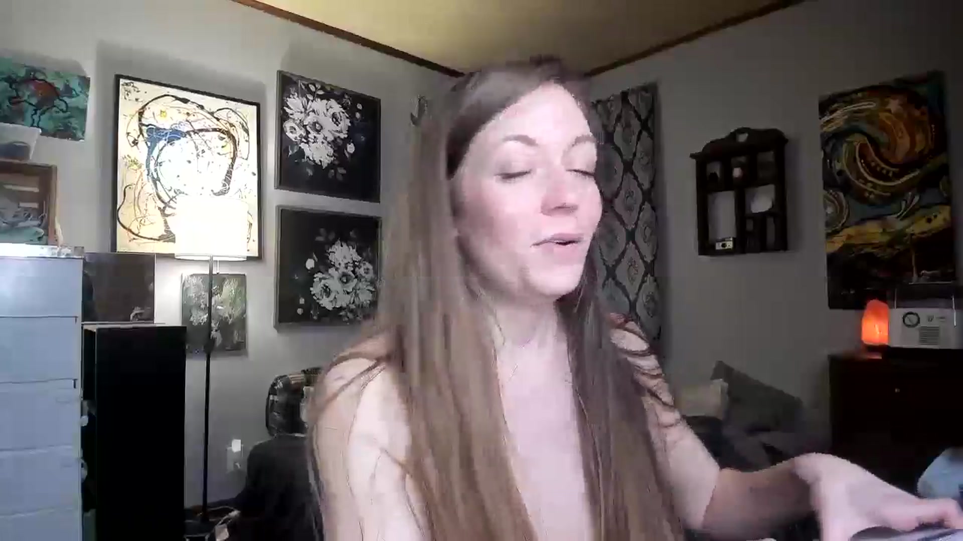 Gallery image thumbnail from KennaKind's myfreecams stream on, 03/16/2025, 03:41 image 8 of 20