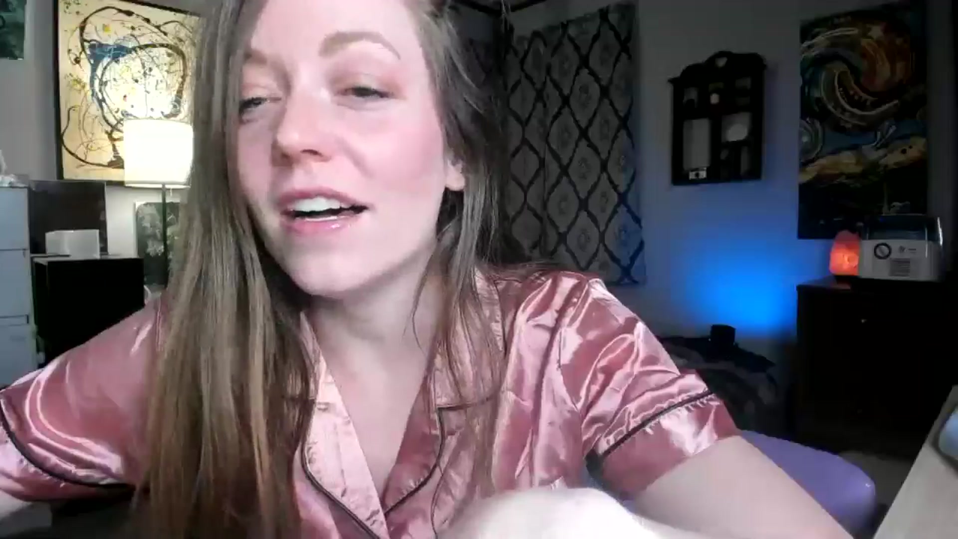 Gallery image thumbnail from KennaKind's myfreecams stream on, 03/17/2025, 03:06 image 5 of 20