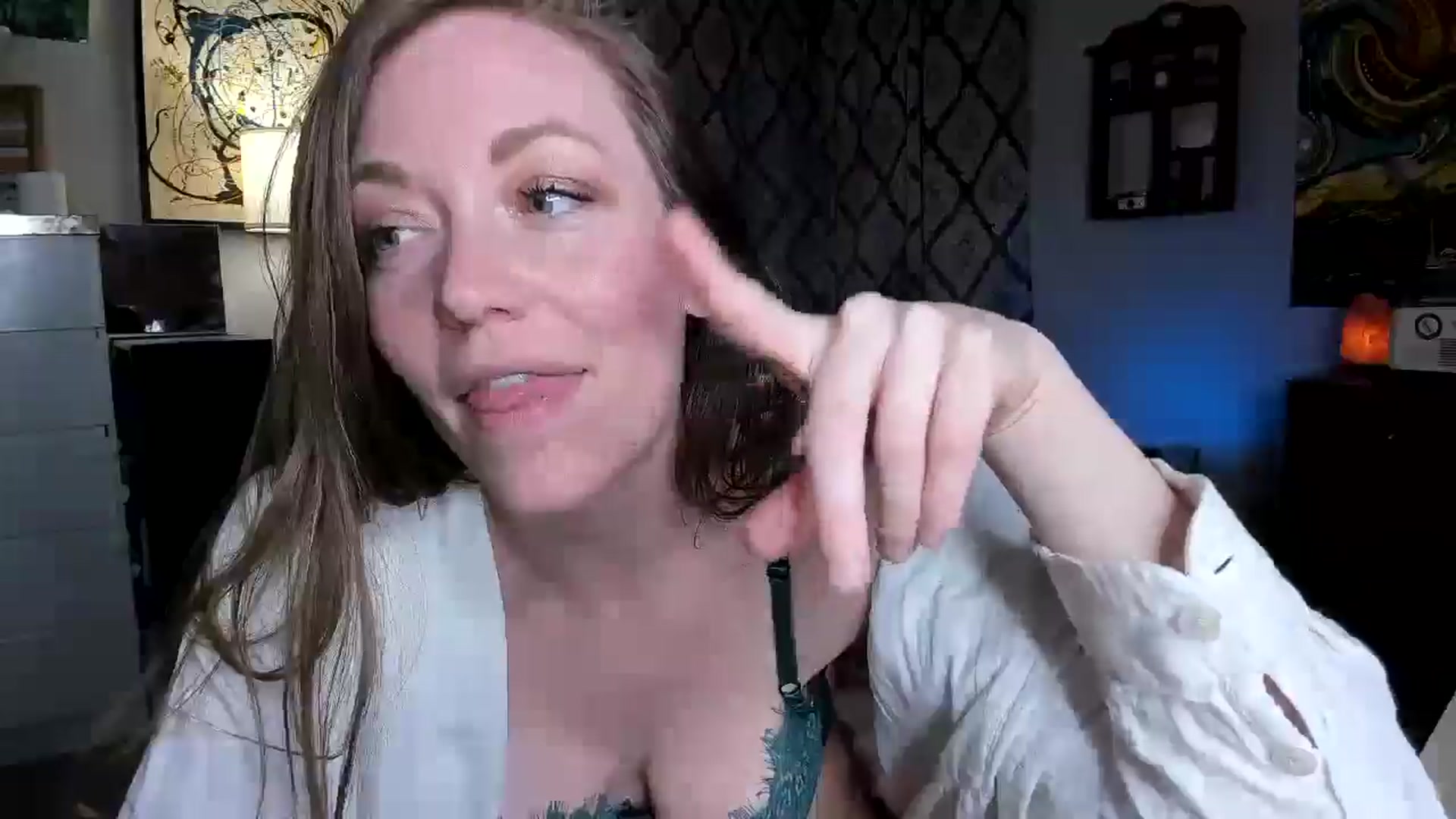 Gallery image thumbnail from KennaKind's myfreecams stream on, 03/31/2025, 03:09 image 14 of 20