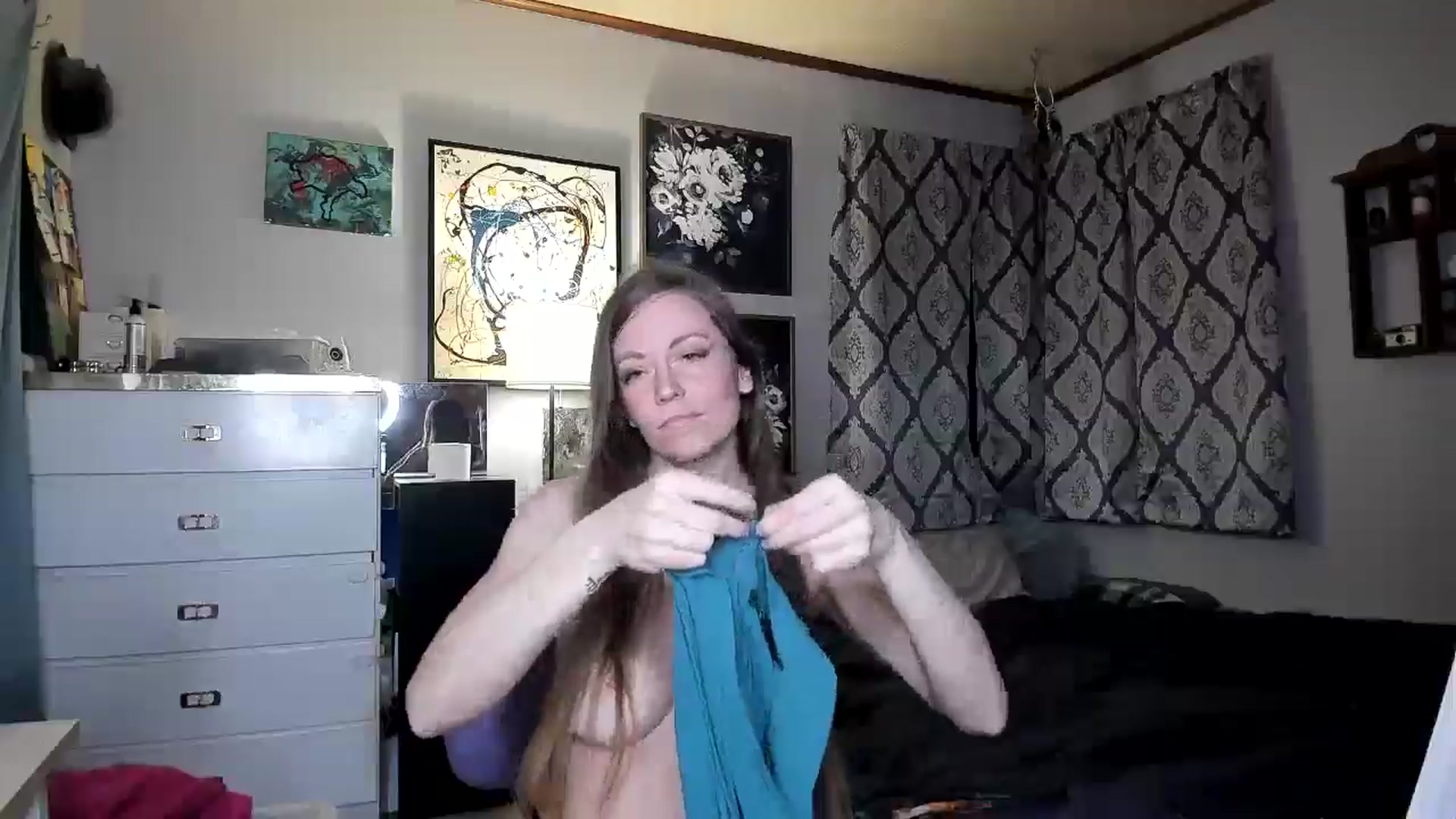 Gallery image thumbnail from KennaKind's myfreecams stream on, 04/07/2025, 03:58 image 12 of 20