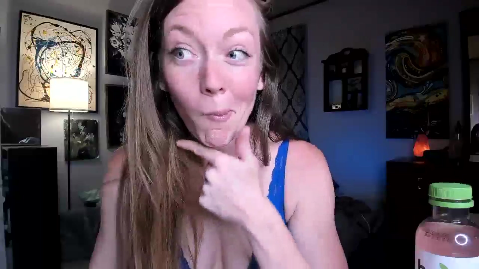 Gallery image thumbnail from KennaKind's myfreecams stream on, 05/19/2025, 02:45 image 3 of 20