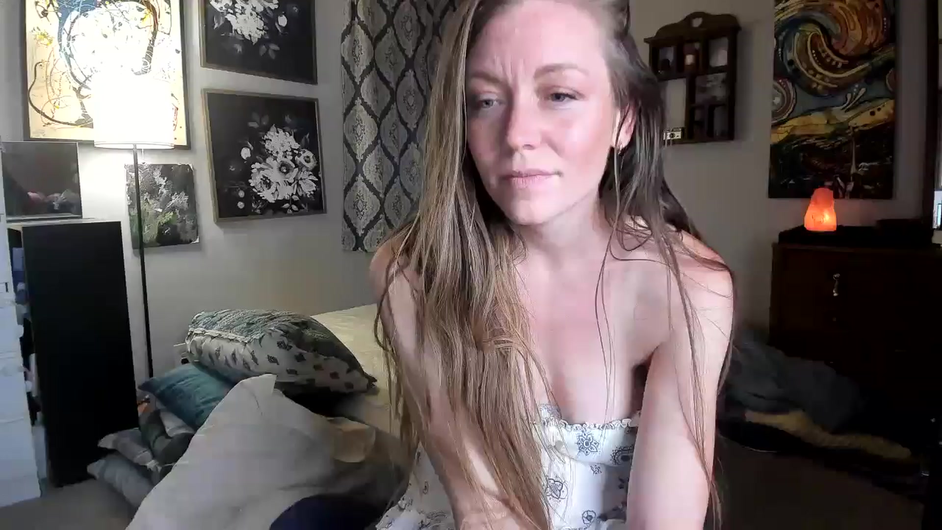 Gallery image thumbnail from KennaKind's myfreecams stream on, 05/31/2025, 03:17 image 17 of 20