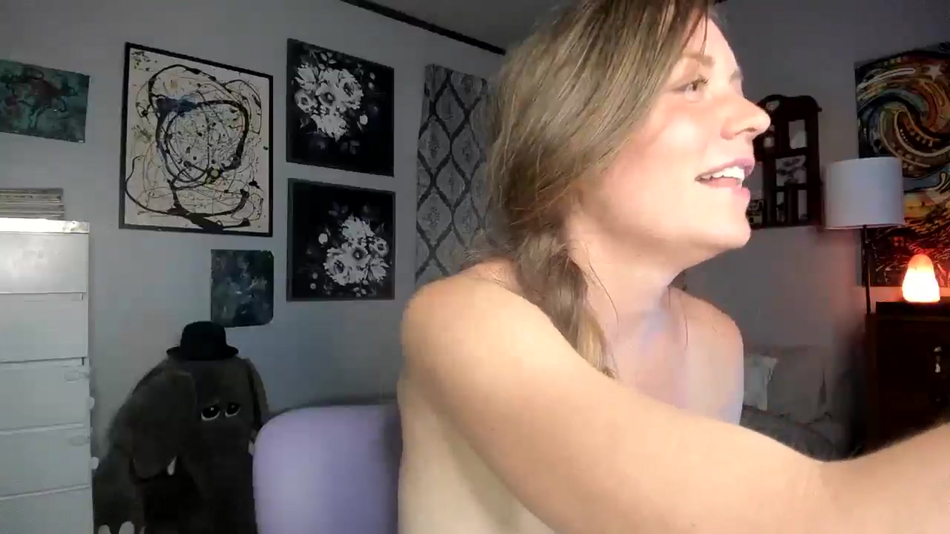 Gallery image thumbnail from KennaKind's myfreecams stream on, 07/26/2025, 03:42 image 10 of 20
