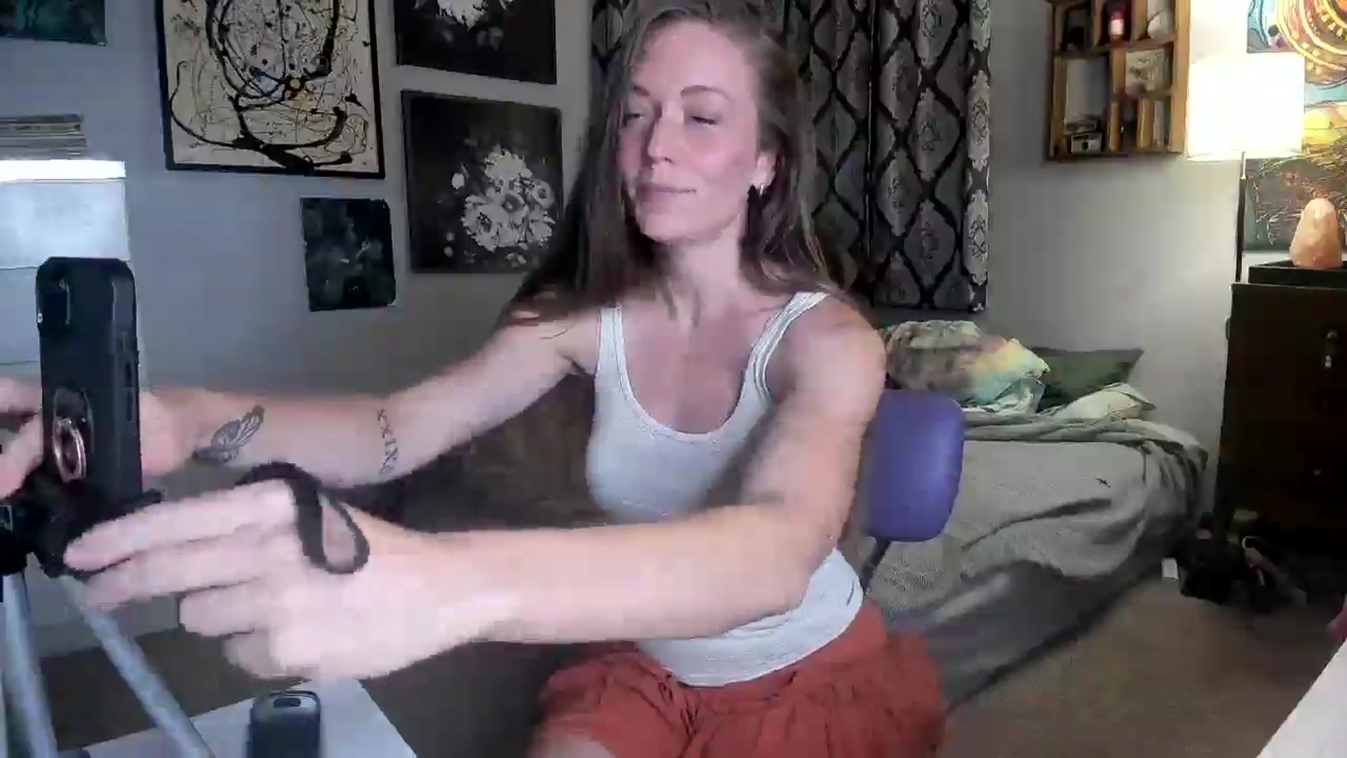 Gallery image thumbnail from KennaKind's myfreecams stream on, 08/11/2025, 03:36 image 6 of 20
