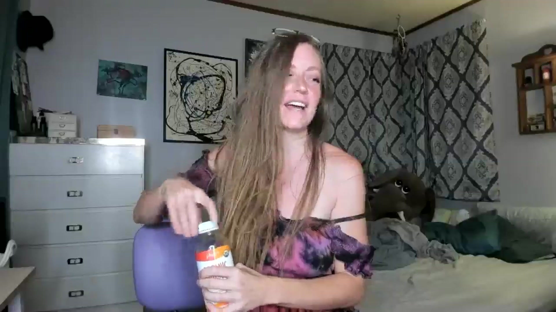 Gallery image thumbnail from KennaKind's myfreecams stream on, 08/16/2025, 03:44 image 10 of 20