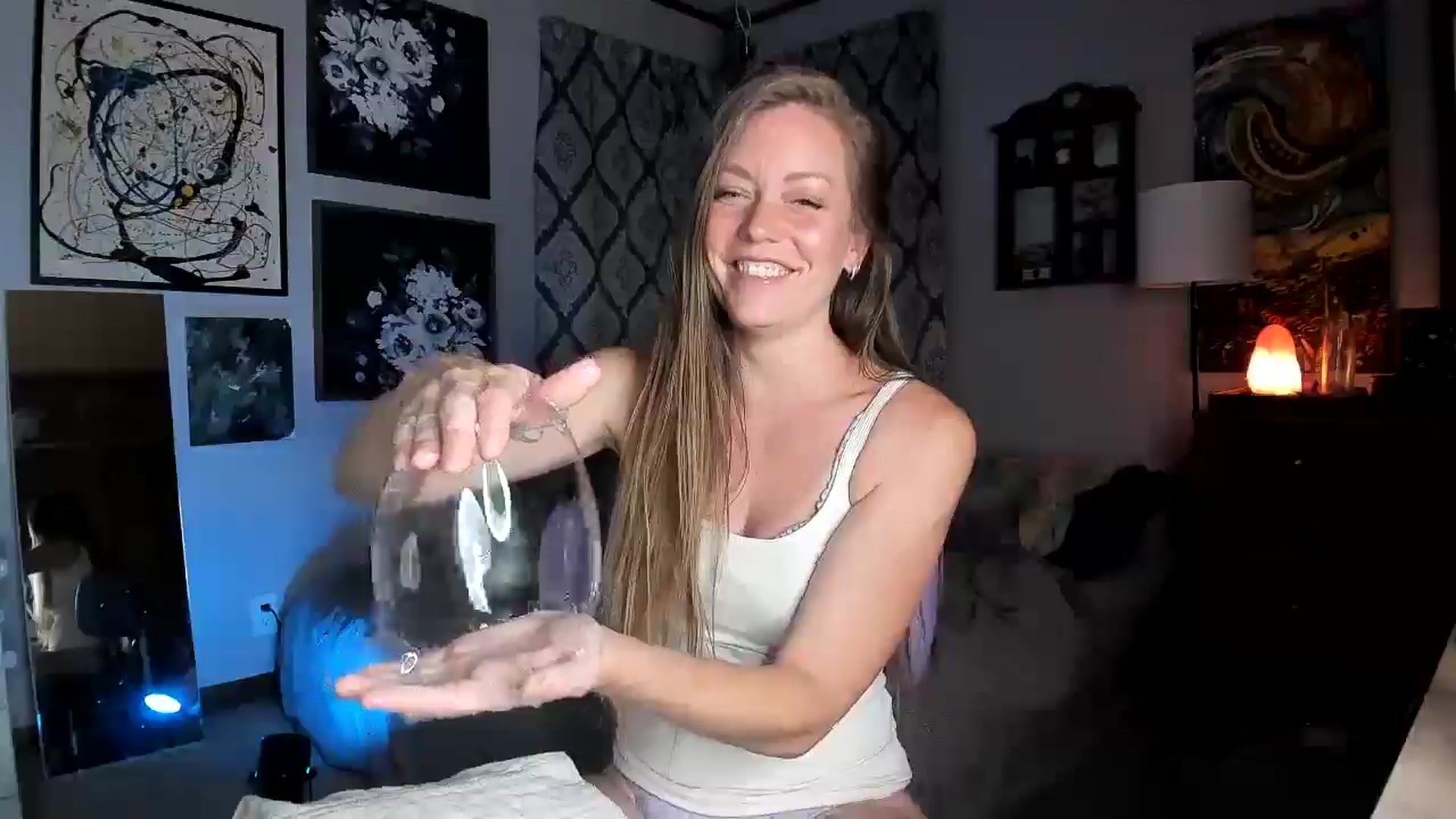 Gallery image thumbnail from KennaKind's myfreecams stream on, 09/01/2025, 03:09 image 6 of 20