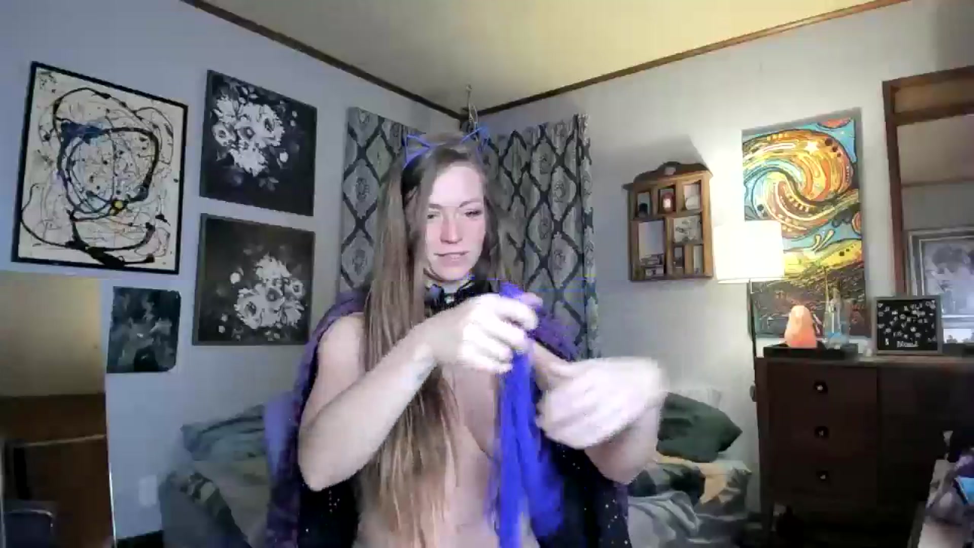 Gallery image thumbnail from KennaKind's myfreecams stream on, 10/27/2025, 03:10 image 6 of 20